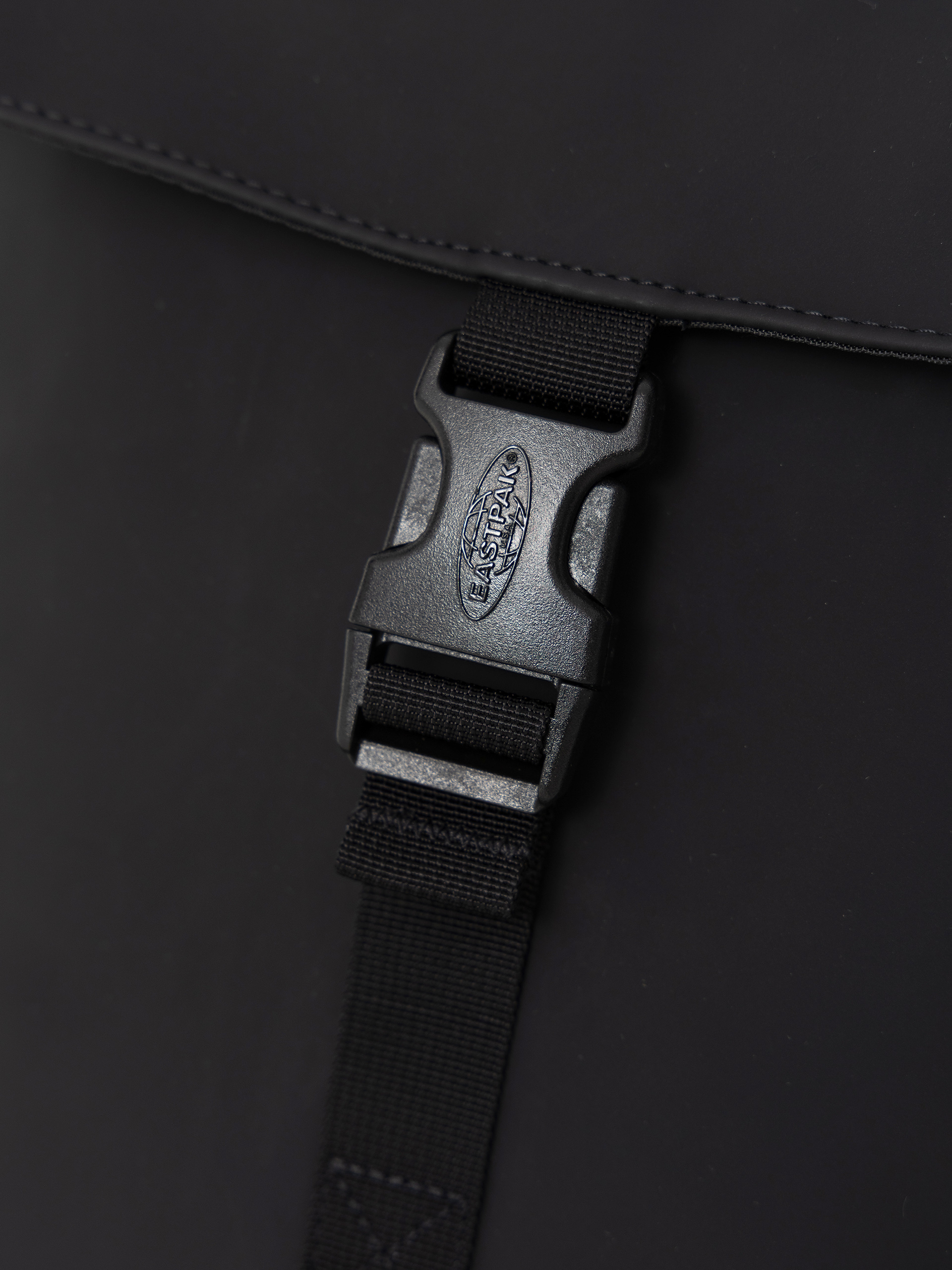 Раница Eastpak Yarin (cnnct f matte black)
