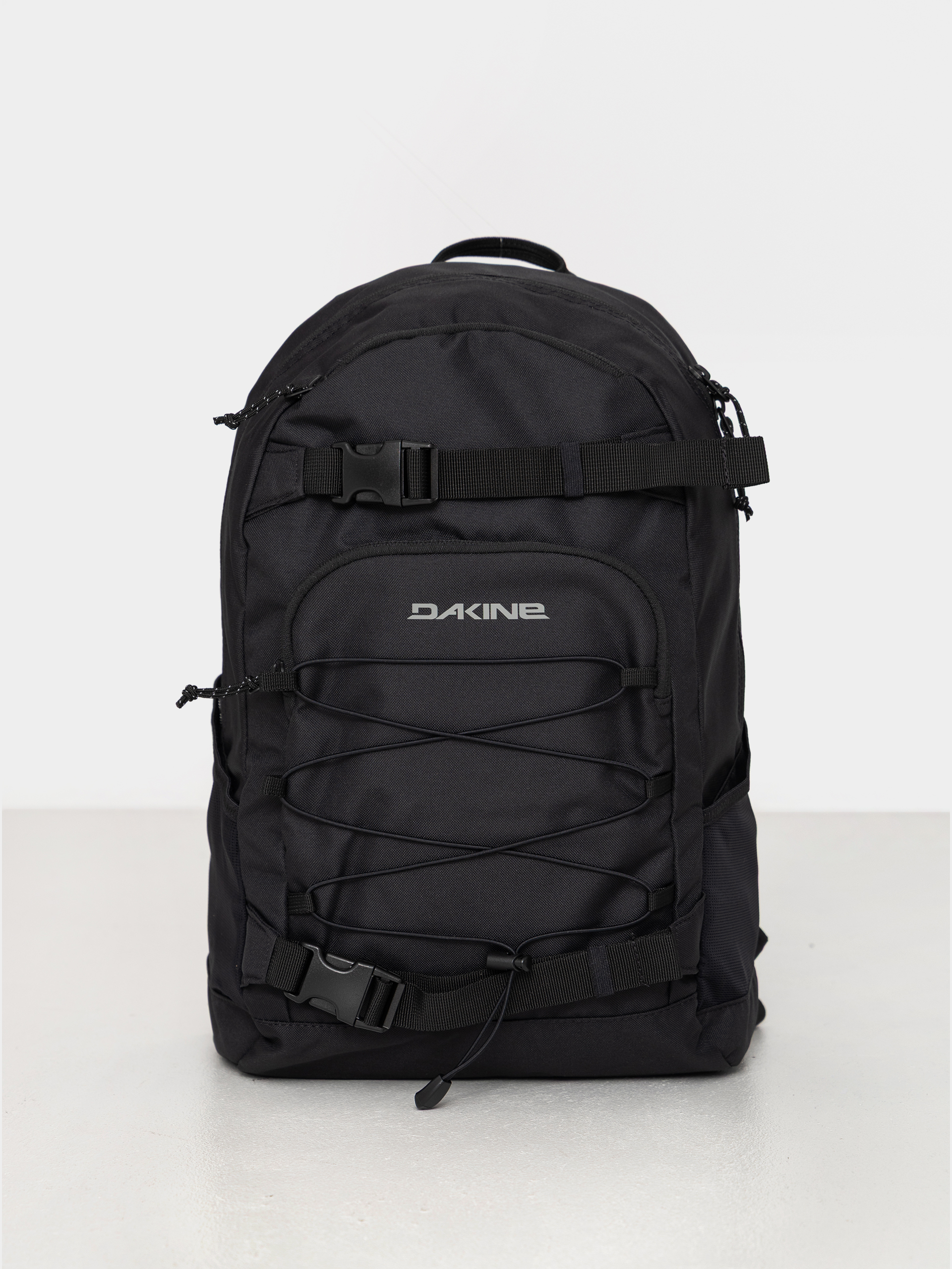 u0420u0430u043du0438u0446u0430 Dakine Grom 23L (black)