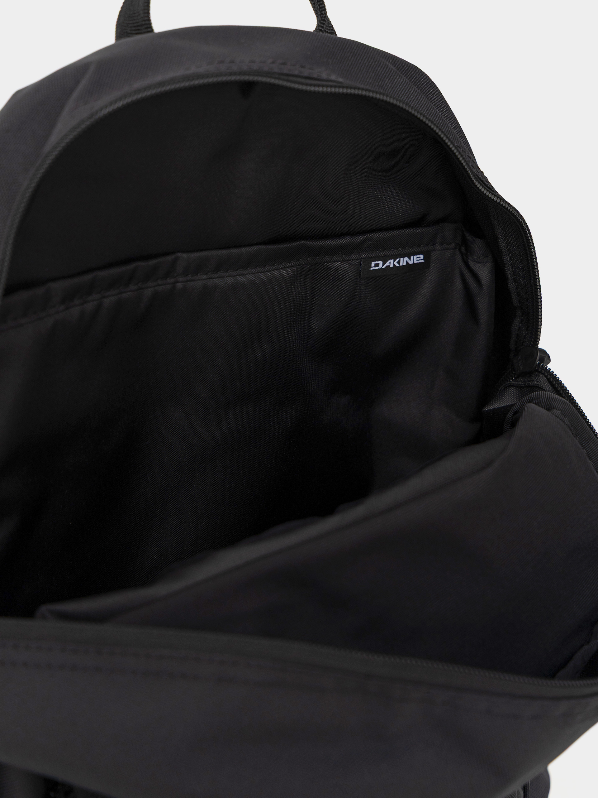 Раница Dakine Grom 23L (black)