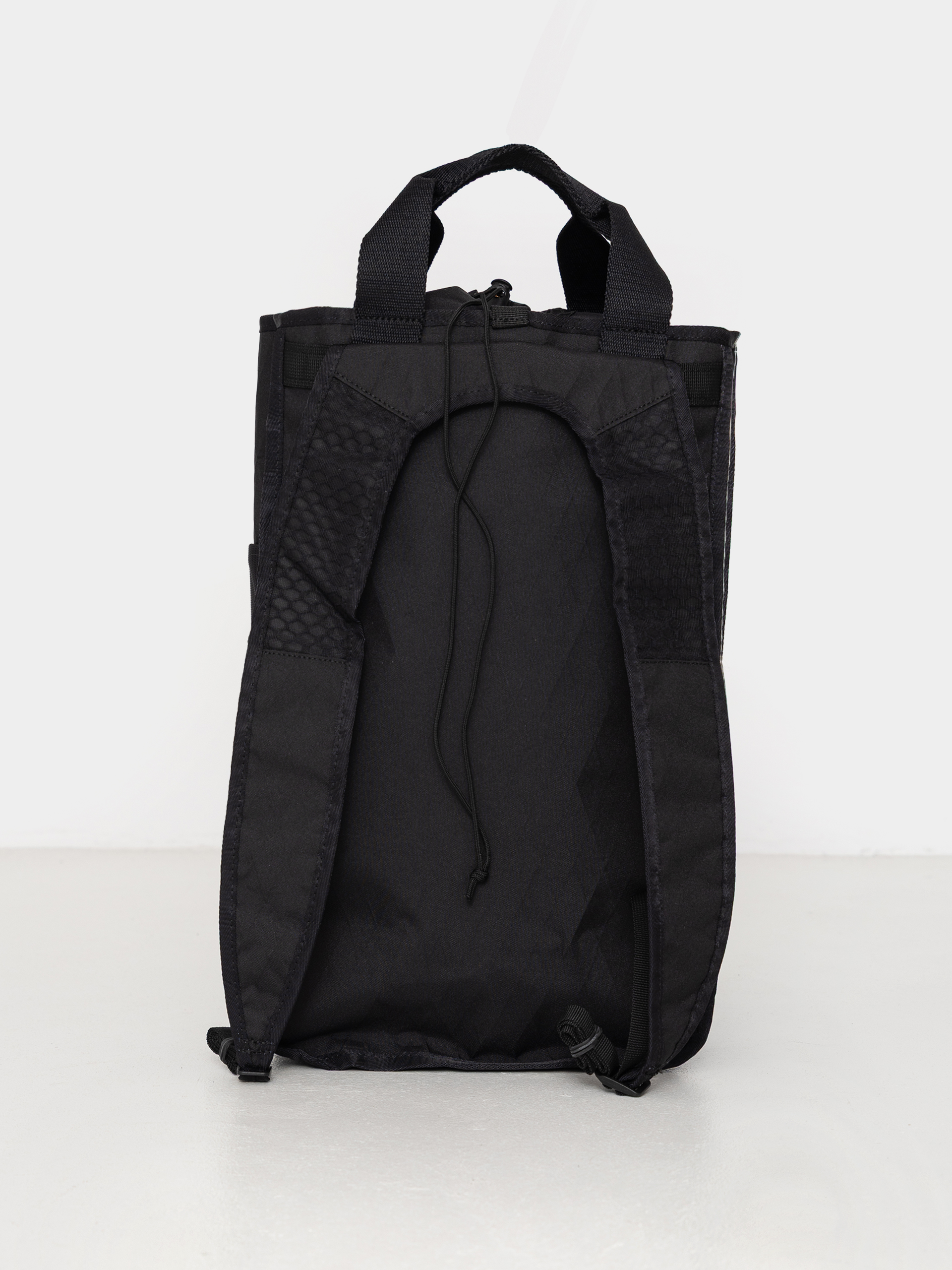 Раница Dakine Renovation Lt 22L (black)
