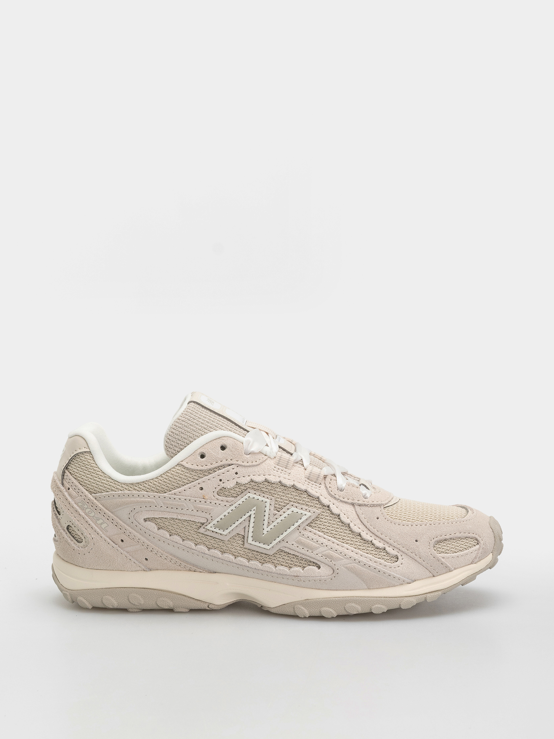 u041eu0431u0443u0432u043au0438 New Balance 204L (sea salt)