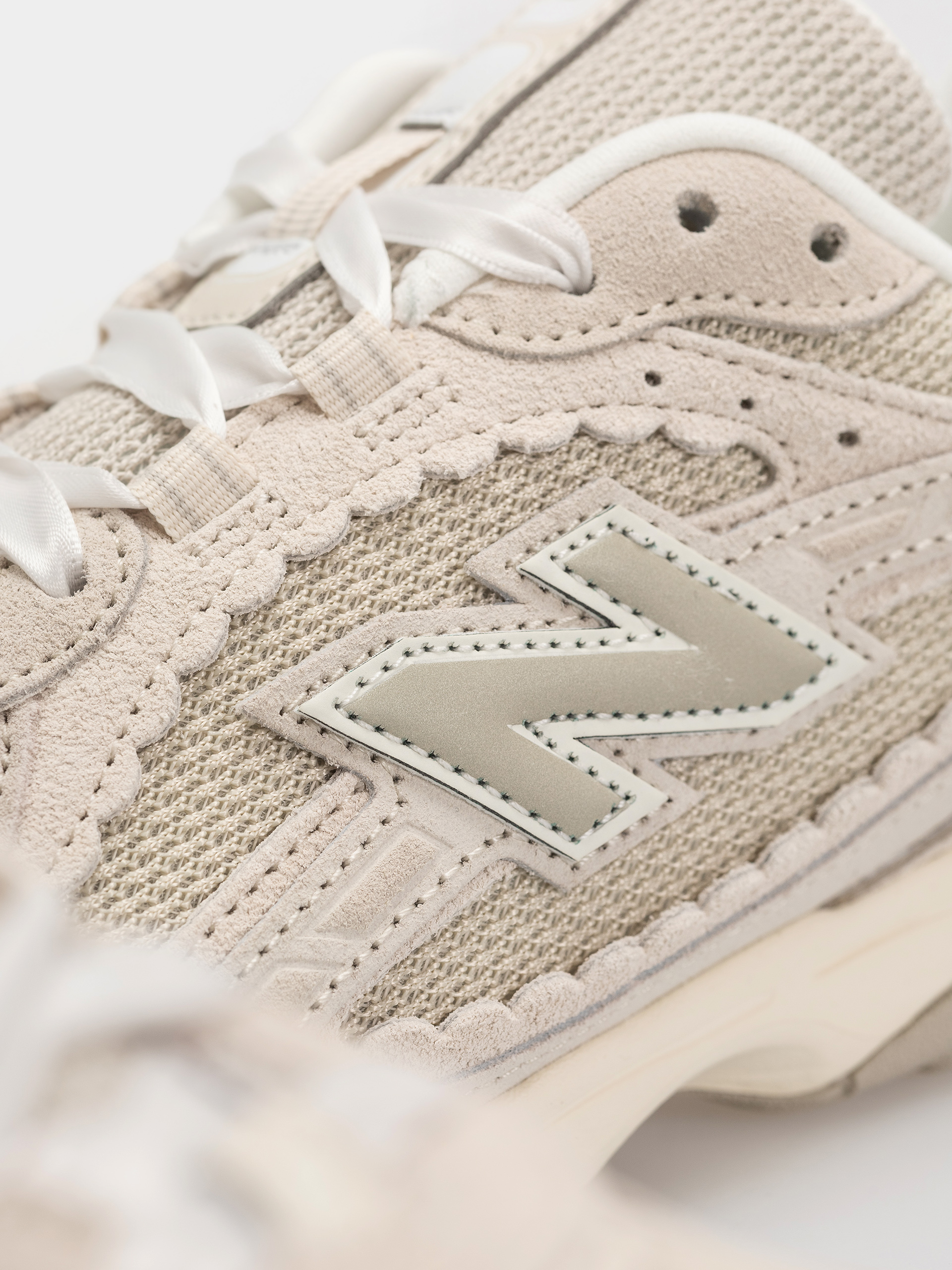 Обувки New Balance 204L (sea salt)