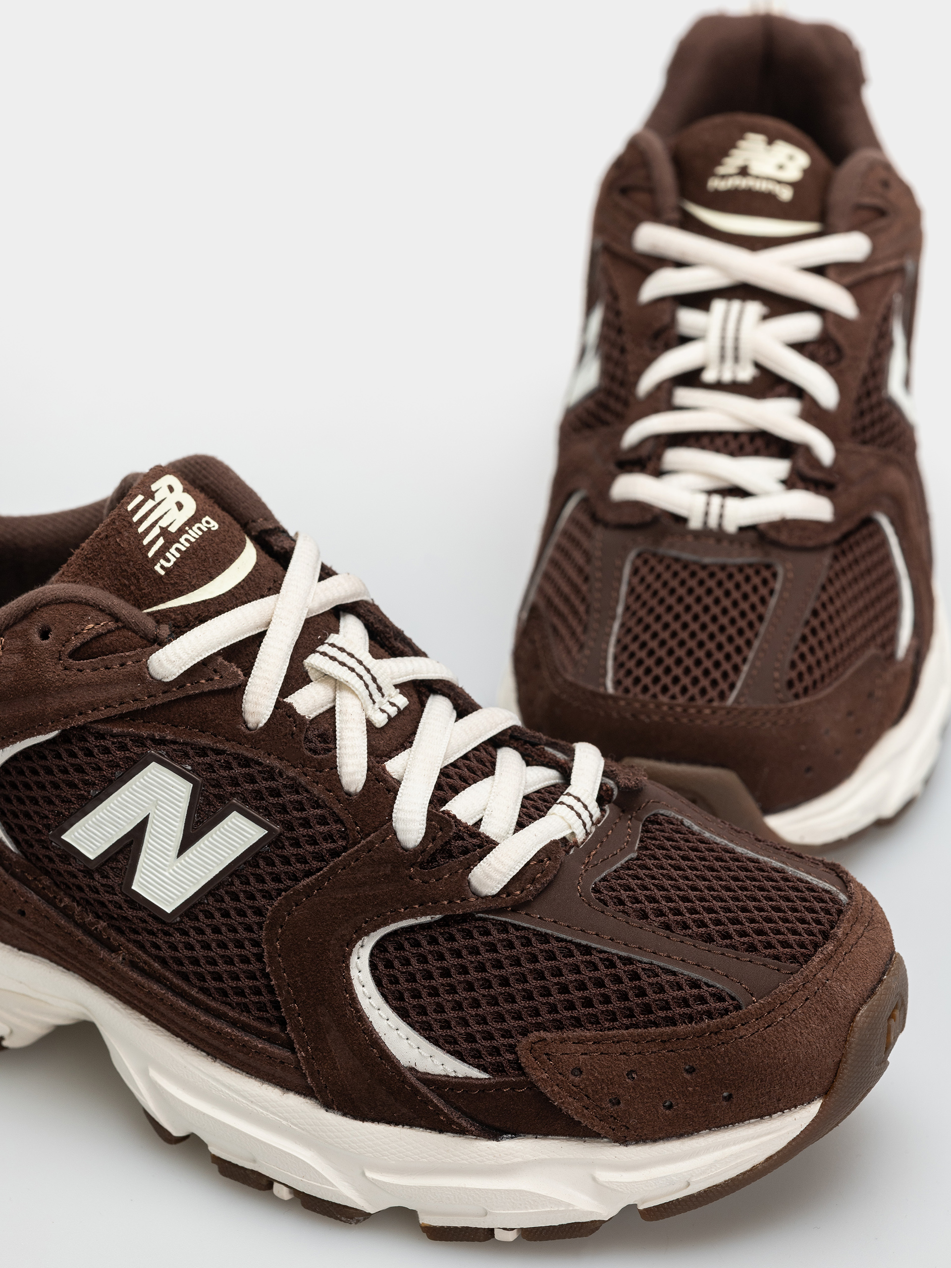 Обувки New Balance 530 (pumpernickel/sea salt)