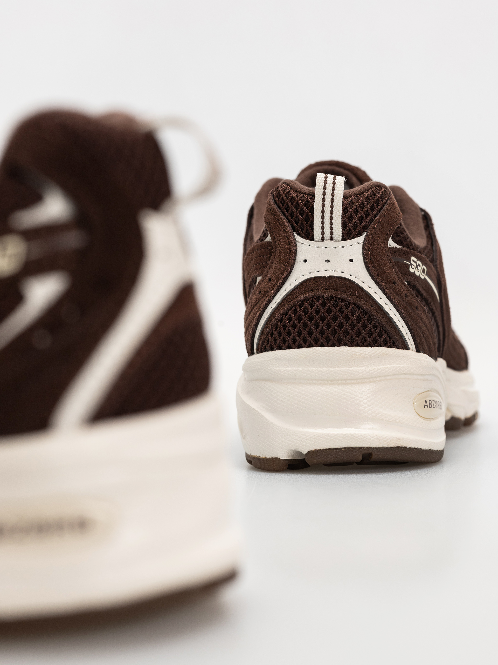 Обувки New Balance 530 (pumpernickel/sea salt)