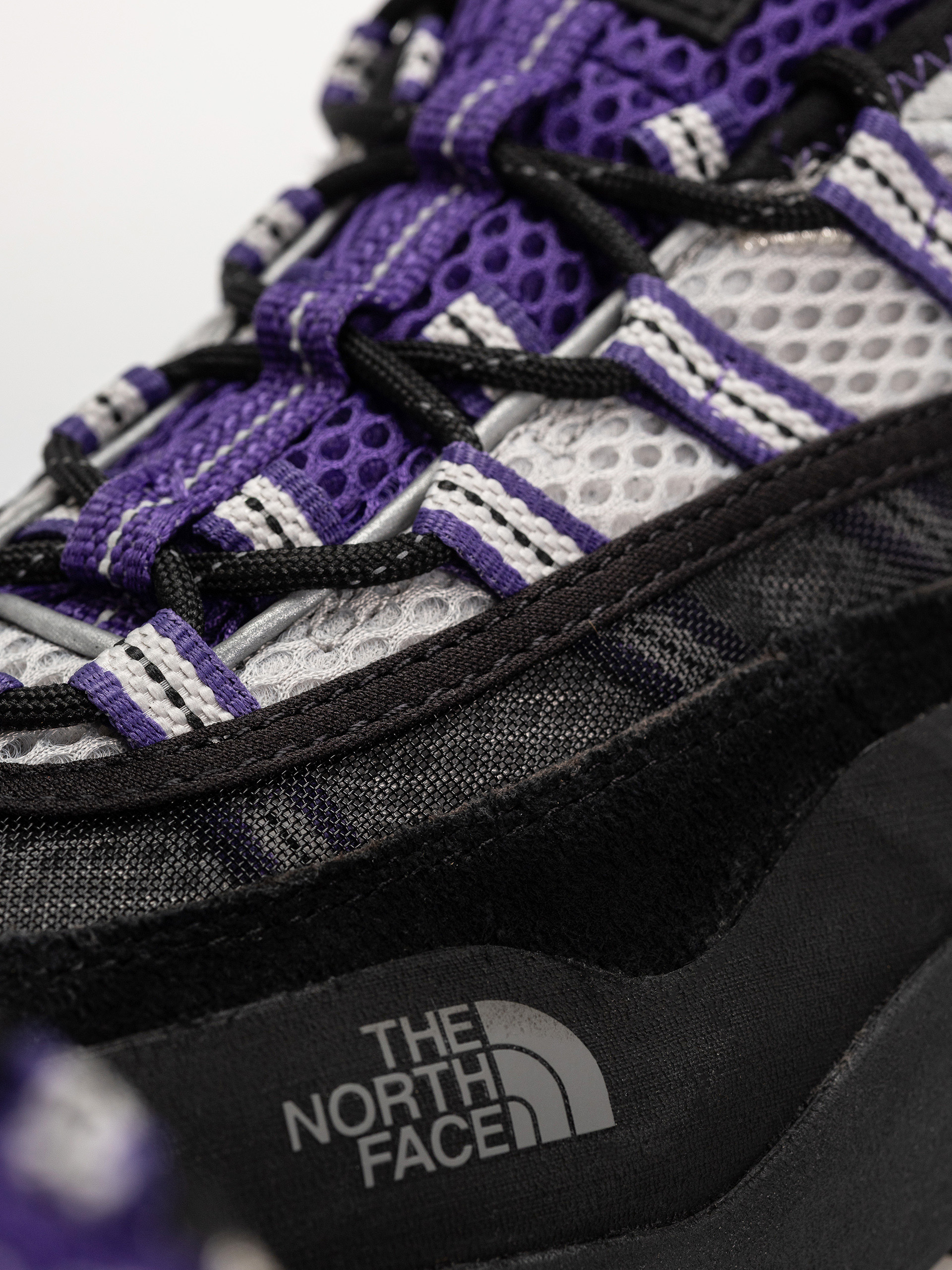 Обувки The North Face Clyffe Ultra (cumulus cloud/peak purp)