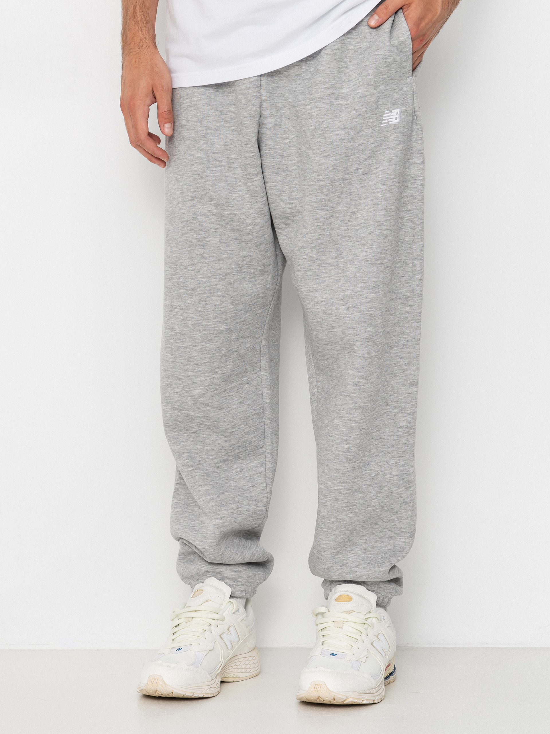 Панталони New Balance Sport Essentials Fleece Jogger (athletic grey)