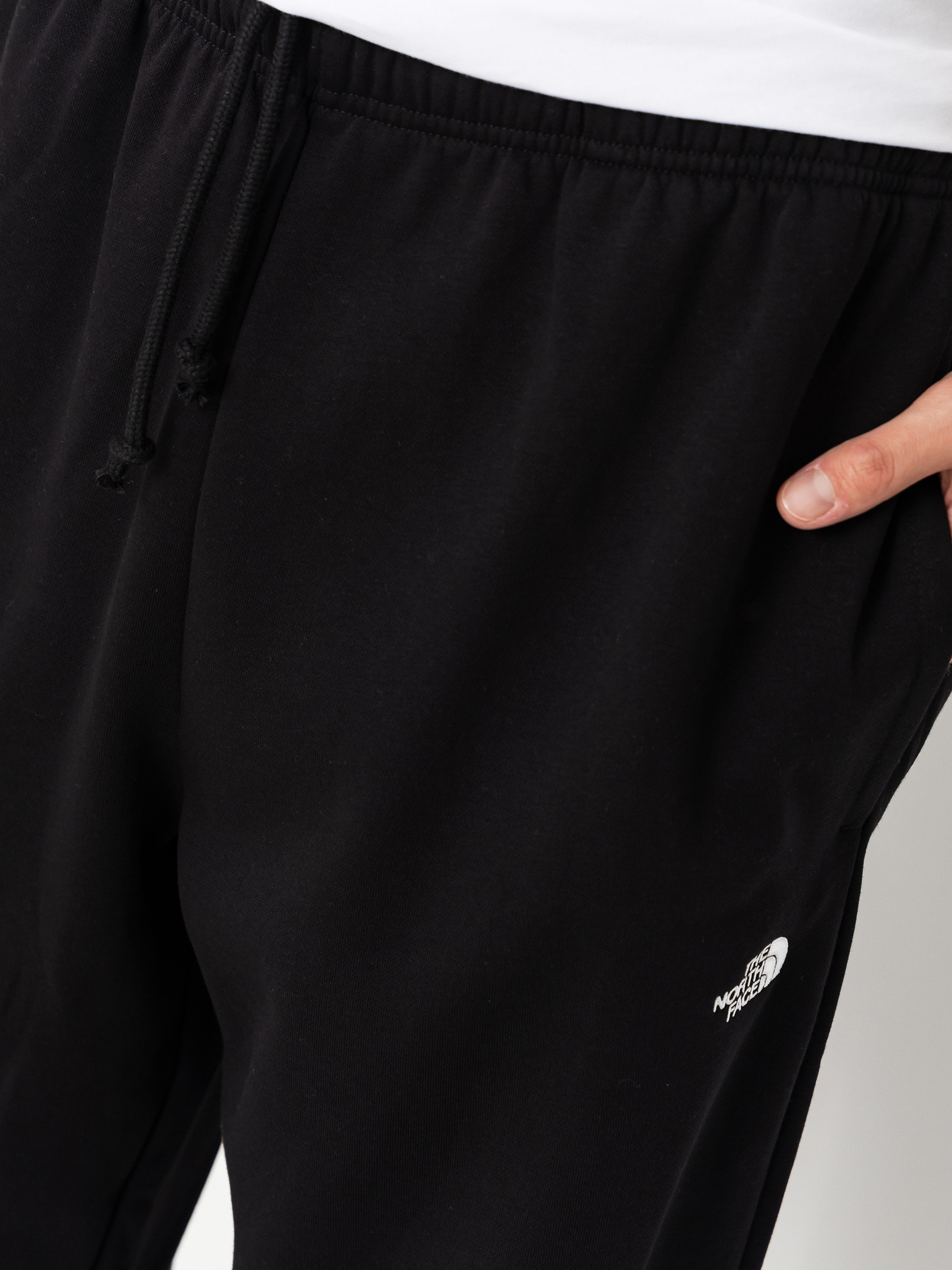 Панталони The North Face Evolution Simple Dome Regular Jogger (tnf black)