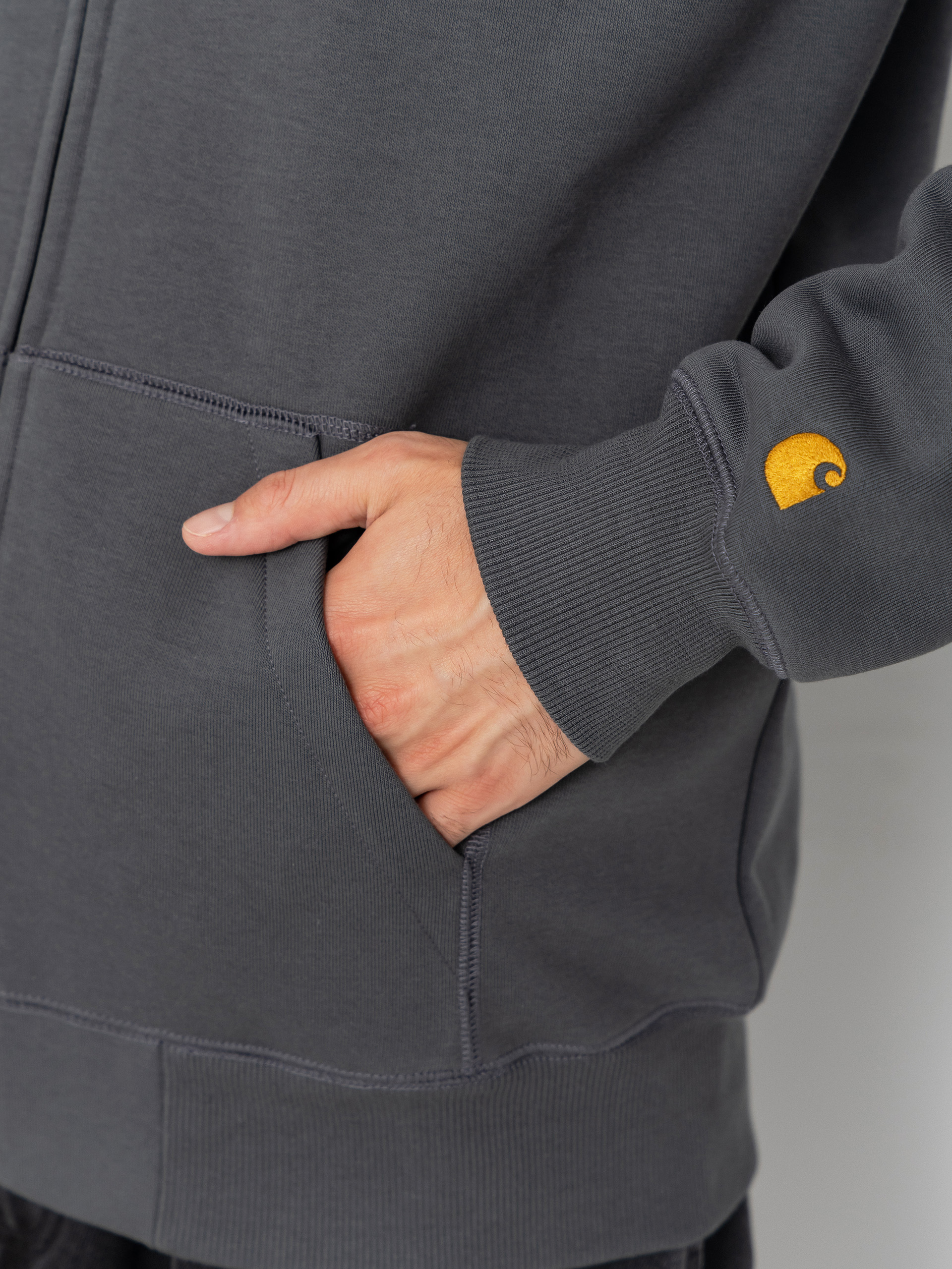 Суитшърт с качулка Carhartt WIP Chase ZHD (styx/gold)
