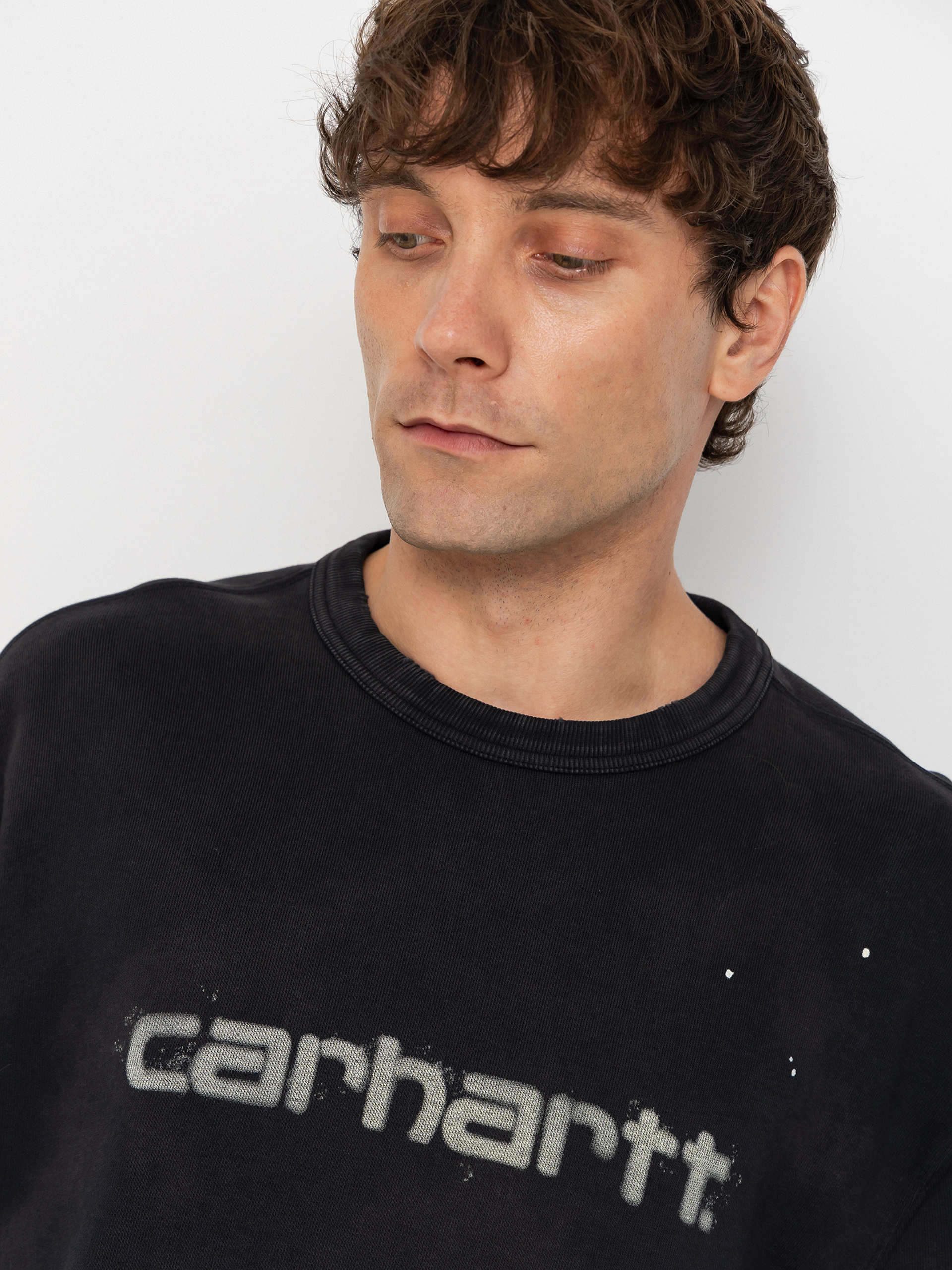 Суитшърт Carhartt WIP Painter (black)