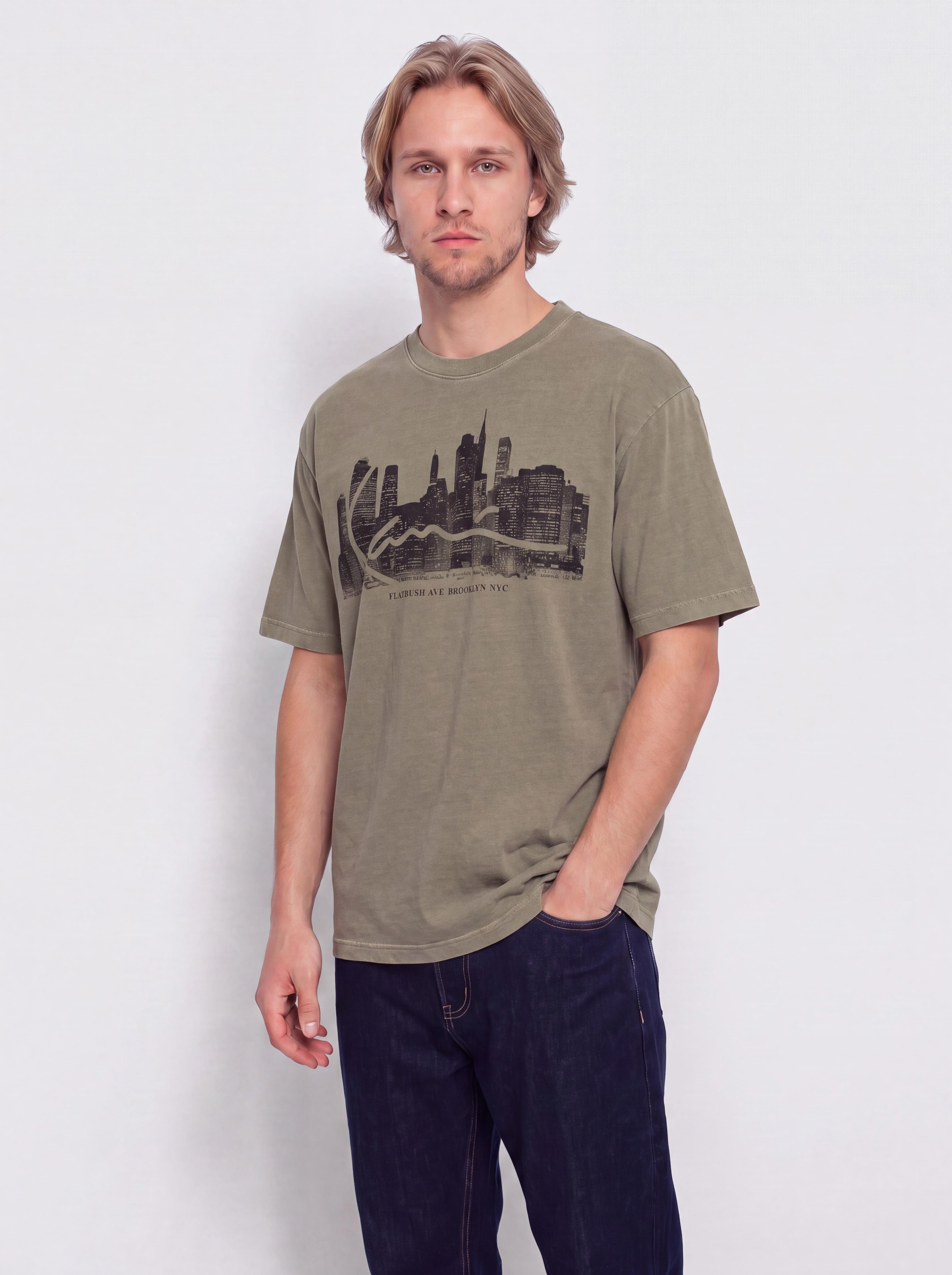 u0422u0435u043du0438u0441u043au0430 Karl Kani Signature Skyline Washed Boxy (green)