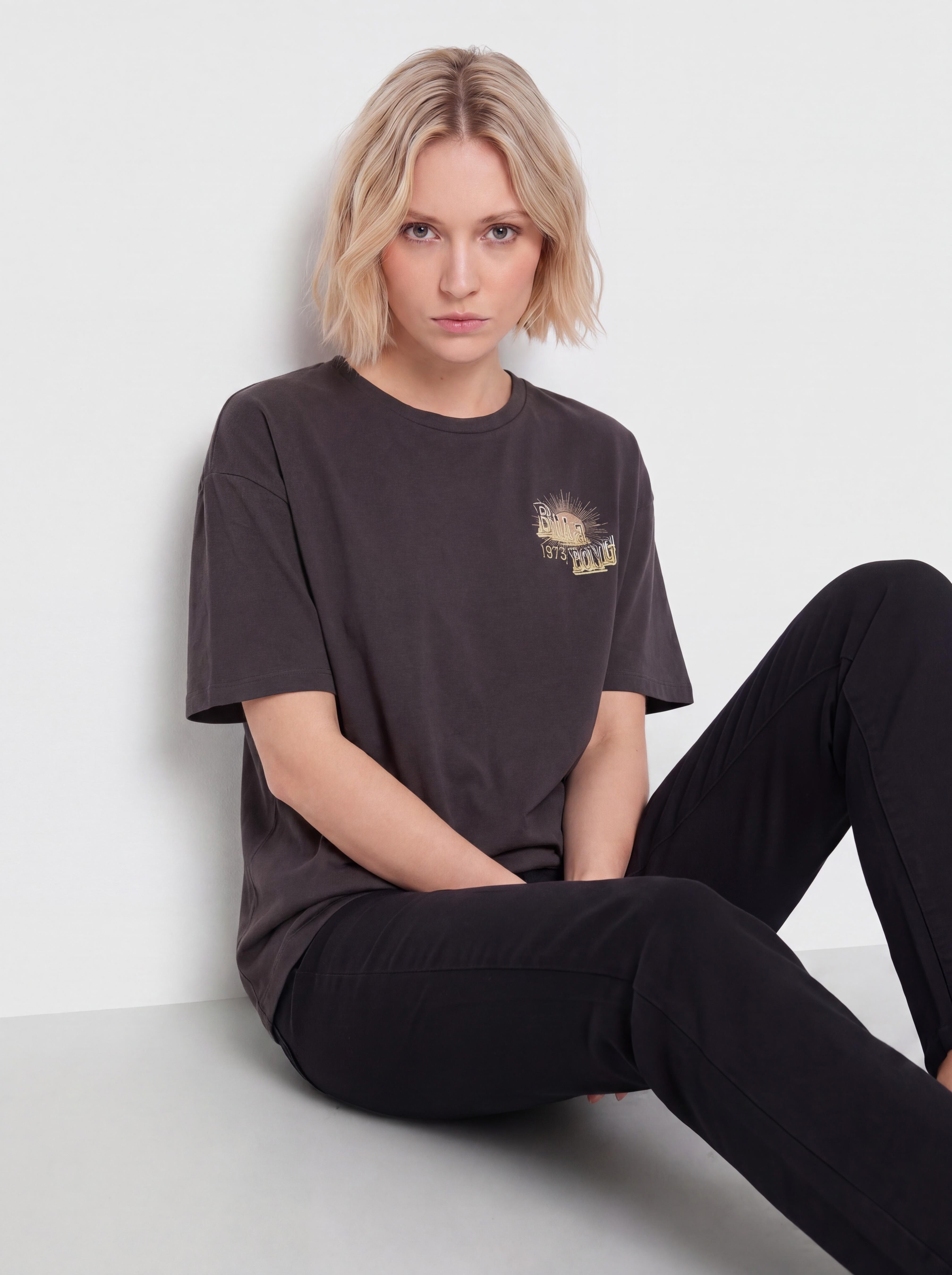Тениска Billabong Sun Chasing Wmn (off black)