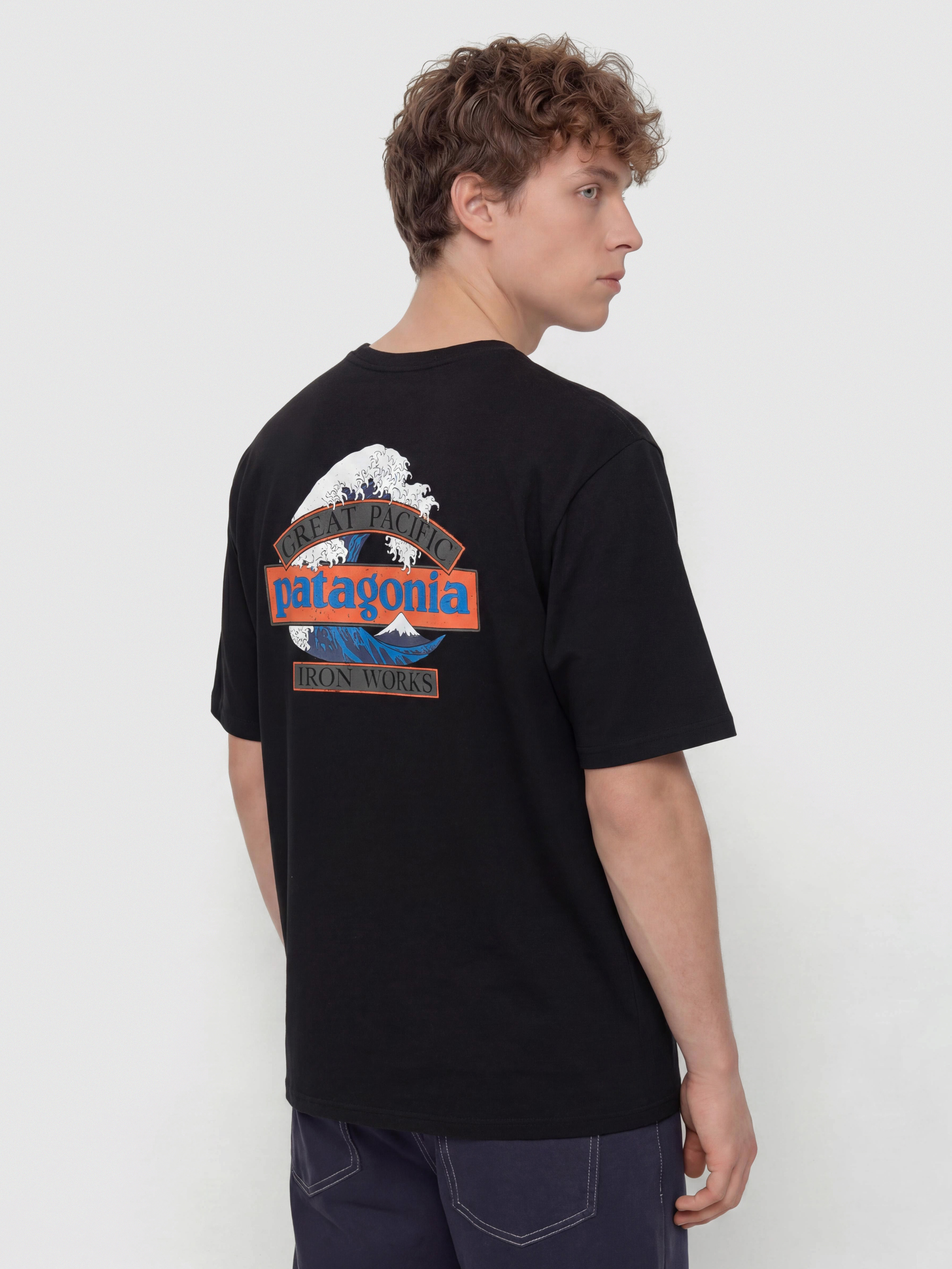 Тениска Patagonia Great Waves (black)