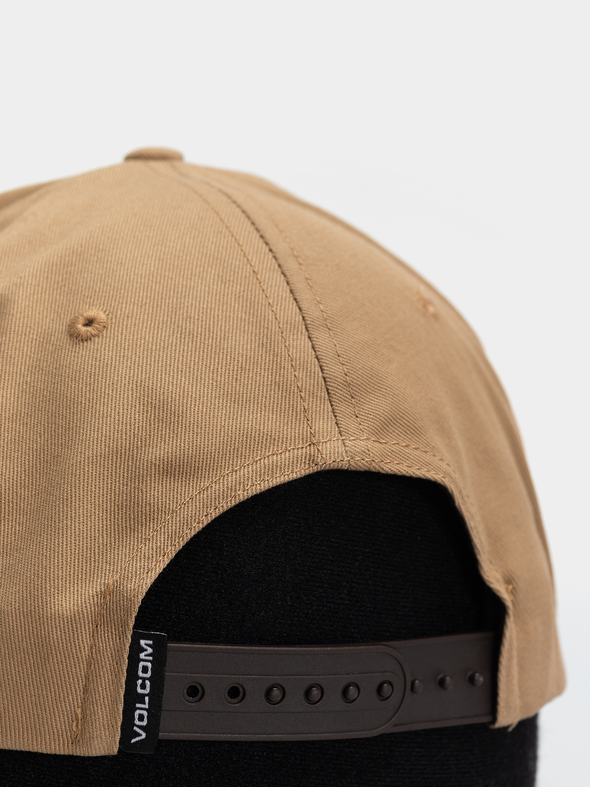 Шапка с козирка Volcom Embossed Stone (cacao)