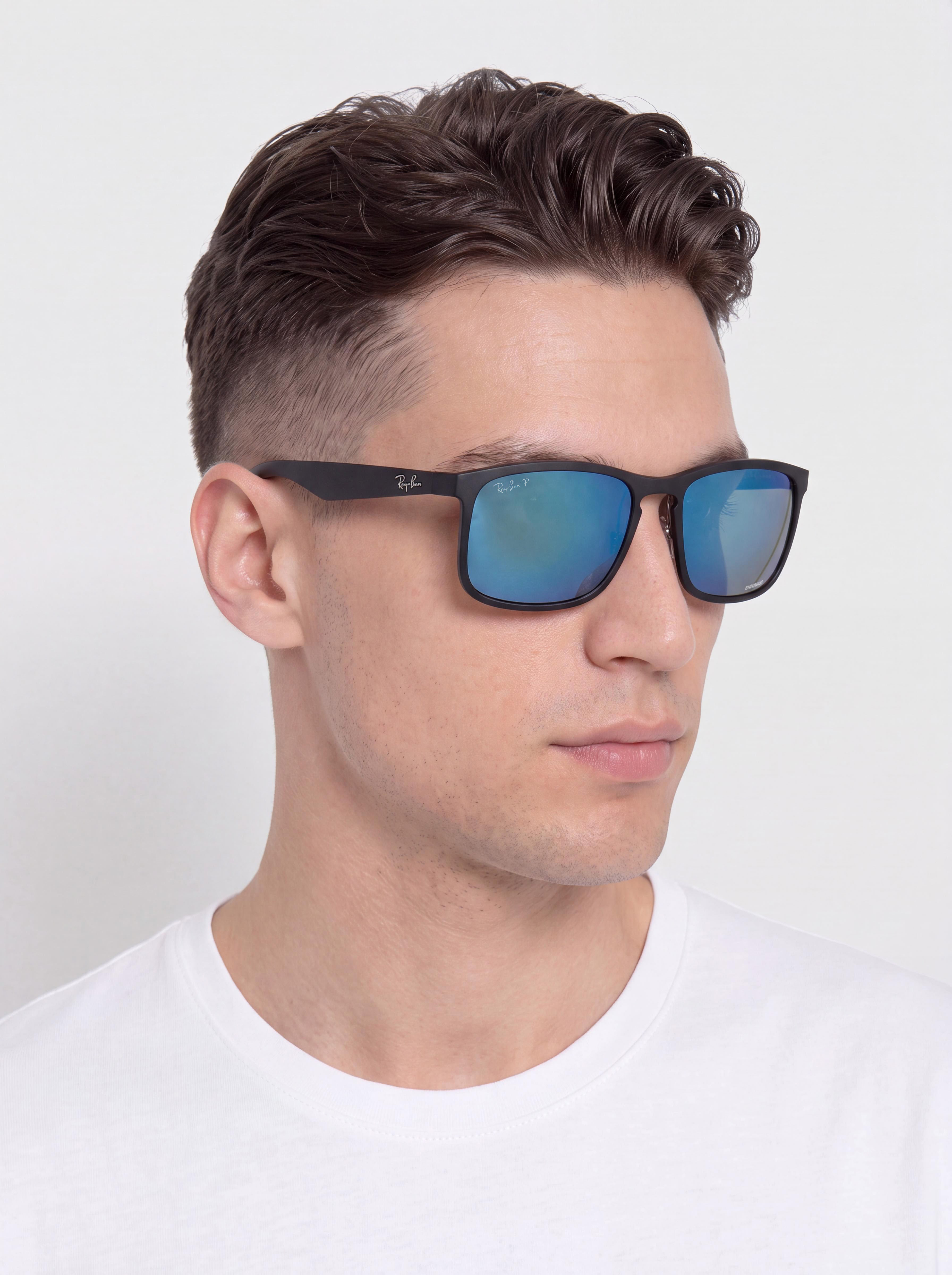 Слънчеви очила Ray-Ban Rb4264 Polarized (matowy czarny/blue polarized)