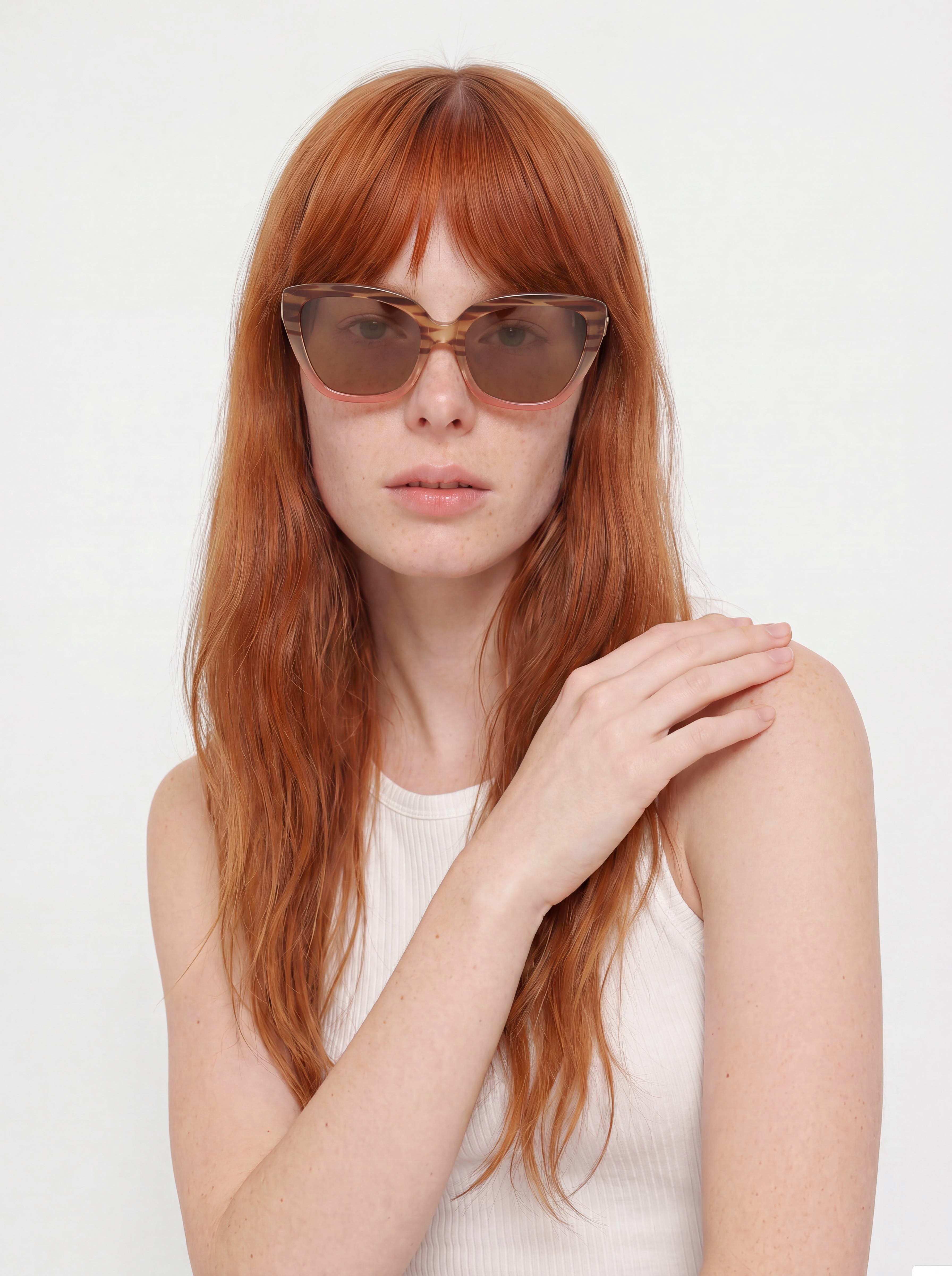Volcom Слънчеви очила Milli Wmn (gloss punk tort/bronze champagne chrome)