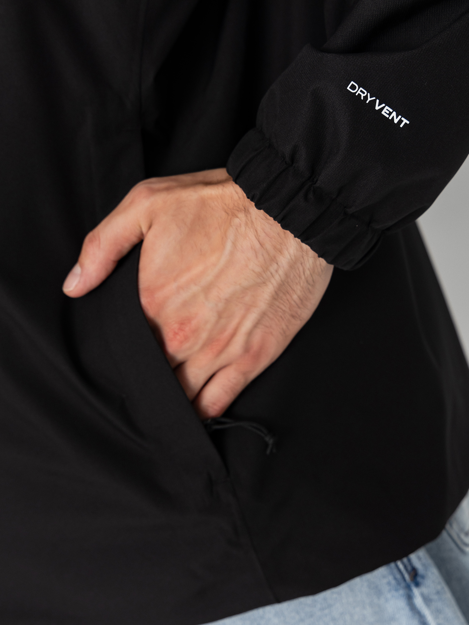 Яке The North Face Quest (tnf black)