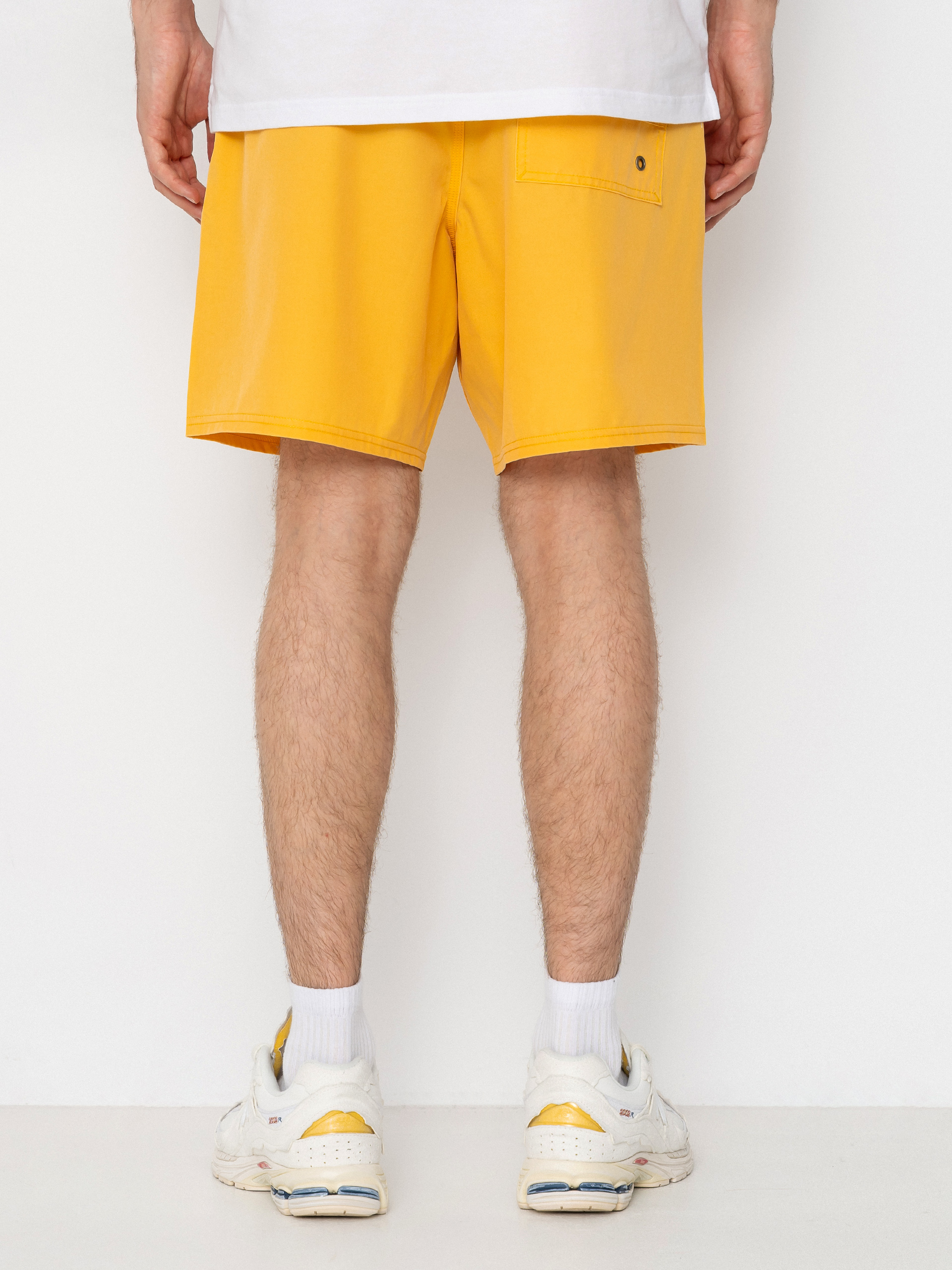Плажни къси панталони Salty Crew Seadog Volley (mineral yellow)