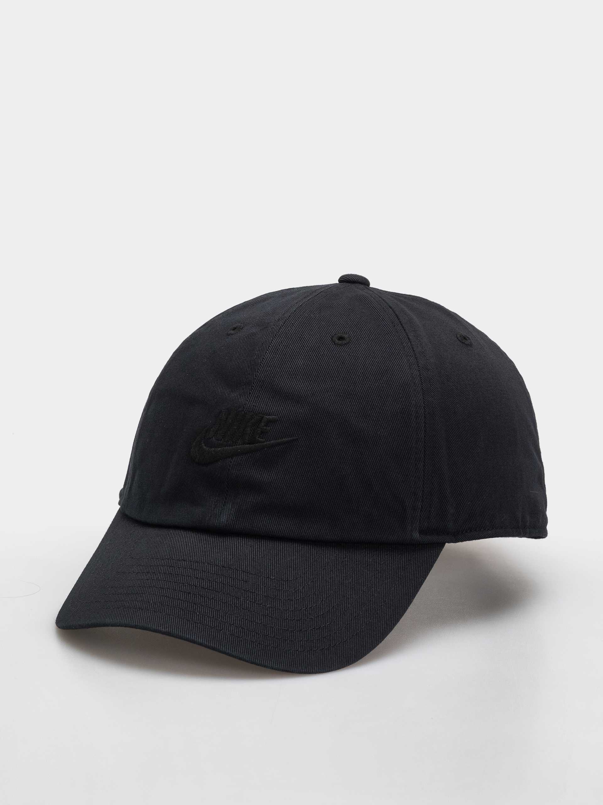 Шапка с козирка Nike SB Nike Club Futura (black/black)