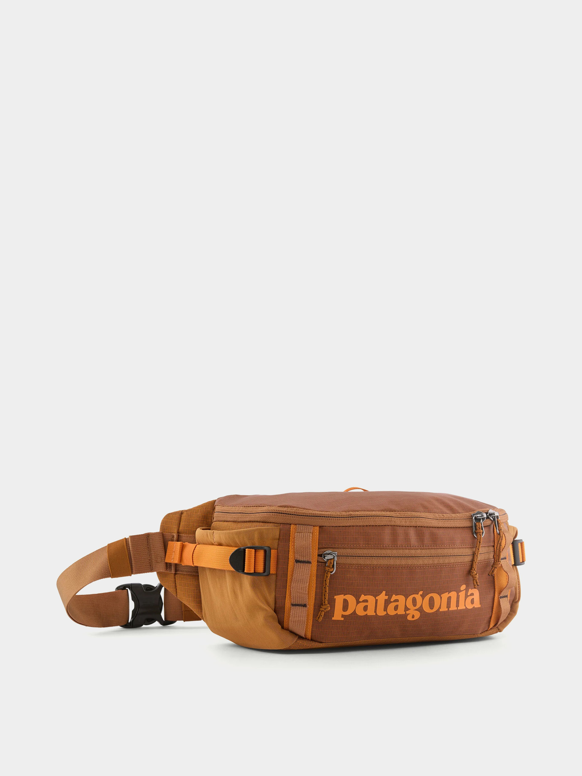 Чантичка за кръст Patagonia Black Hole 5L (cinnamon brown)