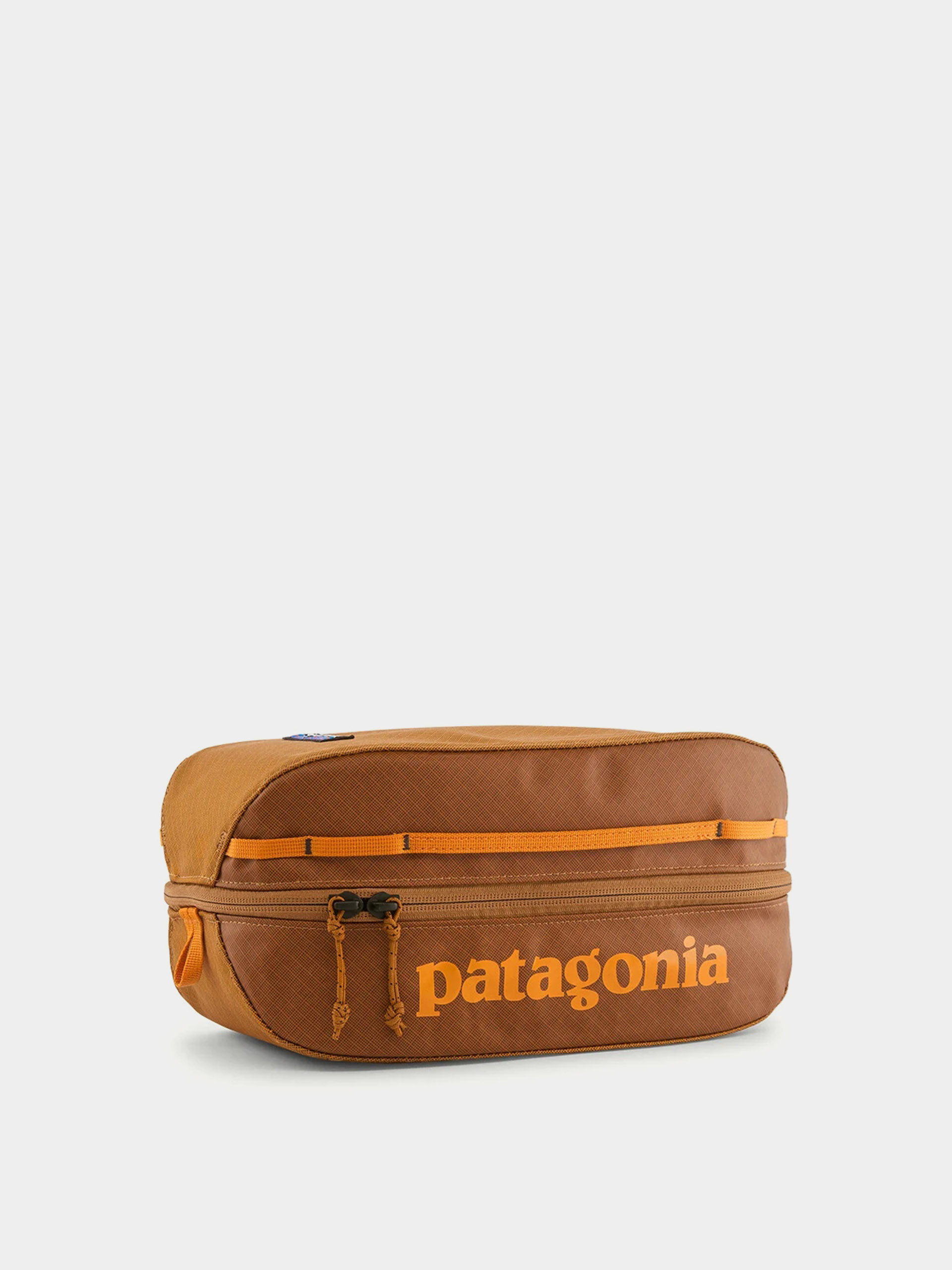 Козметична чантичка Patagonia Black Hole Cube 6L