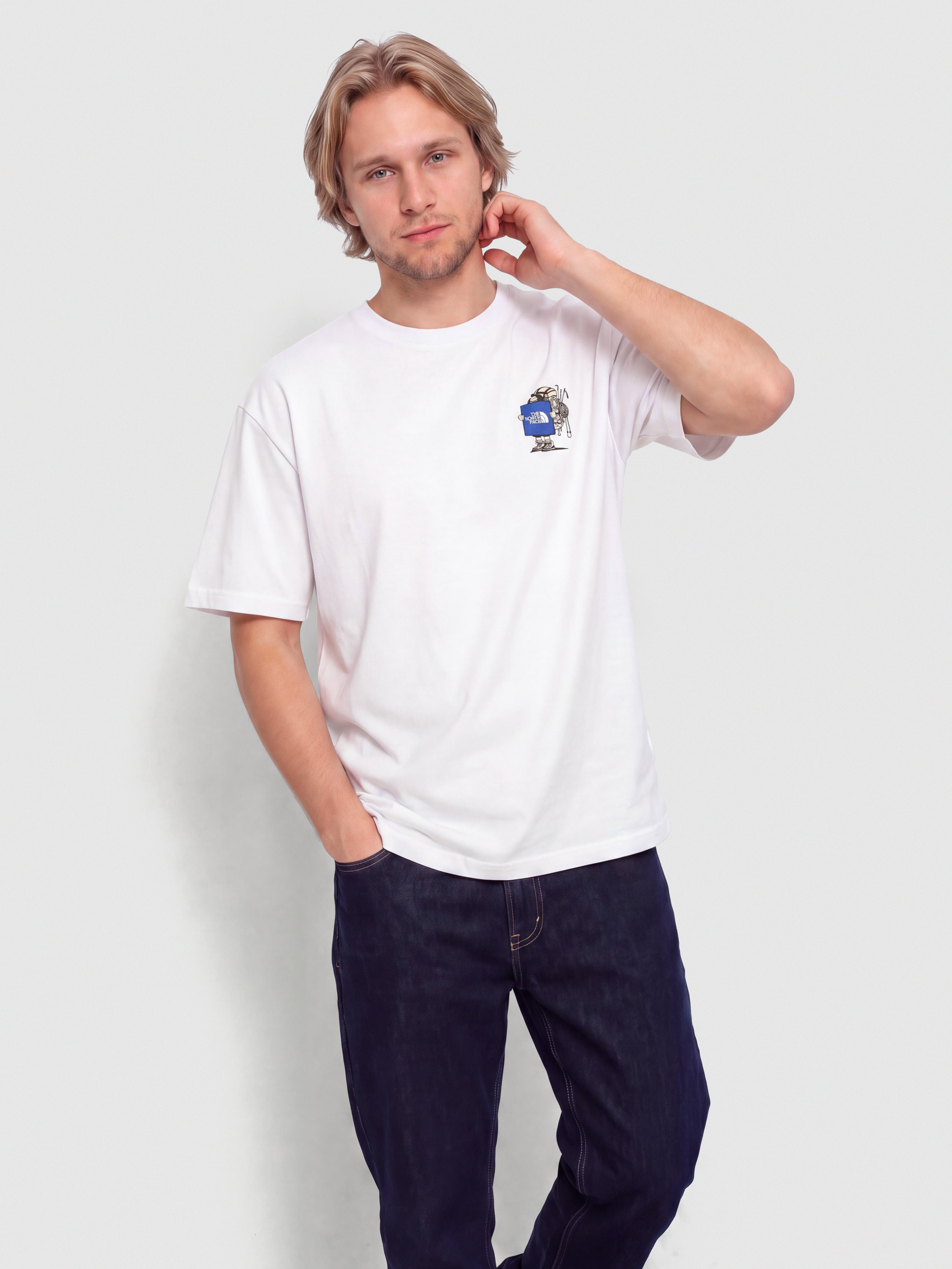 Тениска The North Face Gear Up Get Out Relaxed
