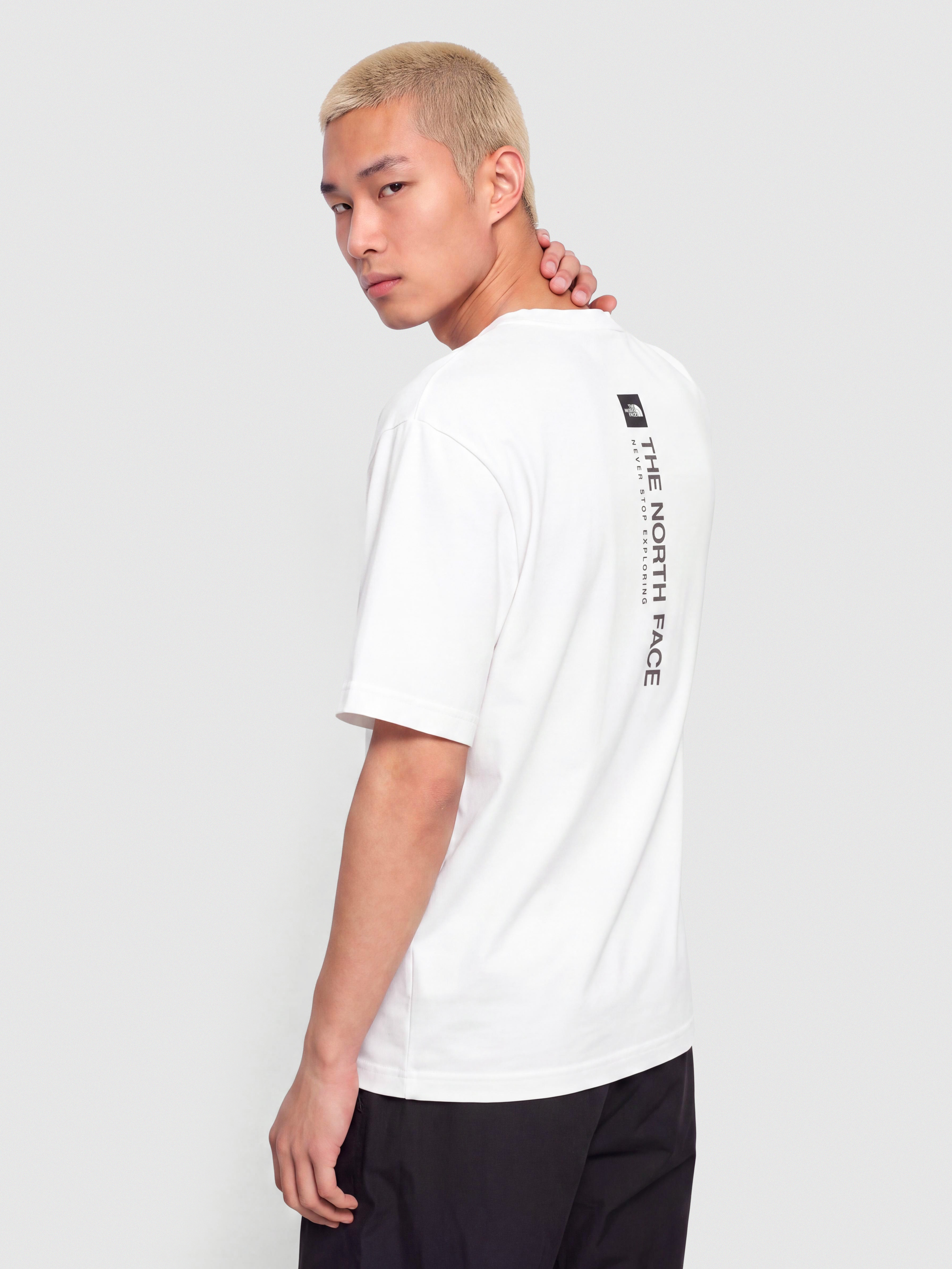 Тениска The North Face Vertical Regular