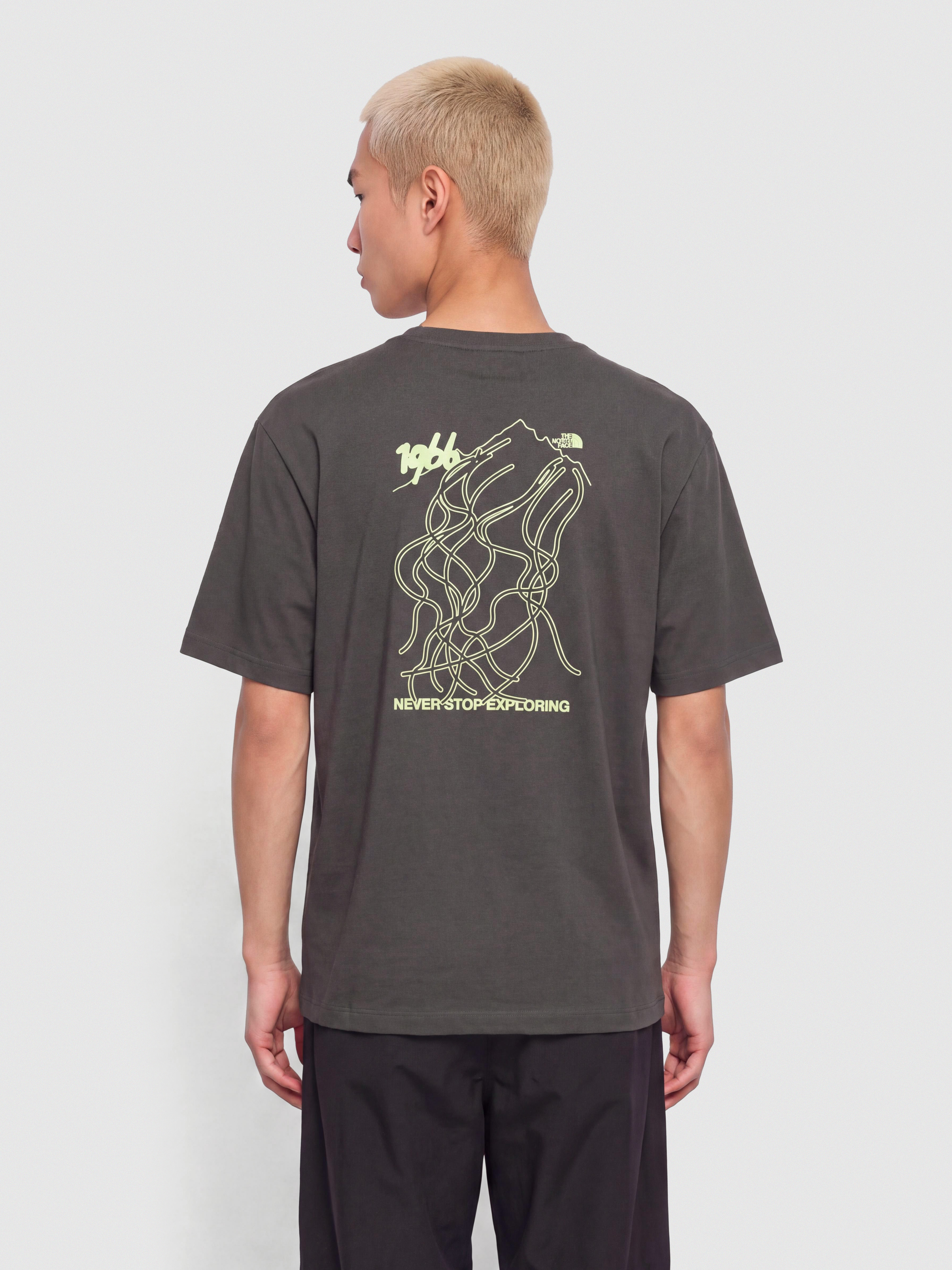 Тениска The North Face Nse Slopes Relaxed (anthracite grey)