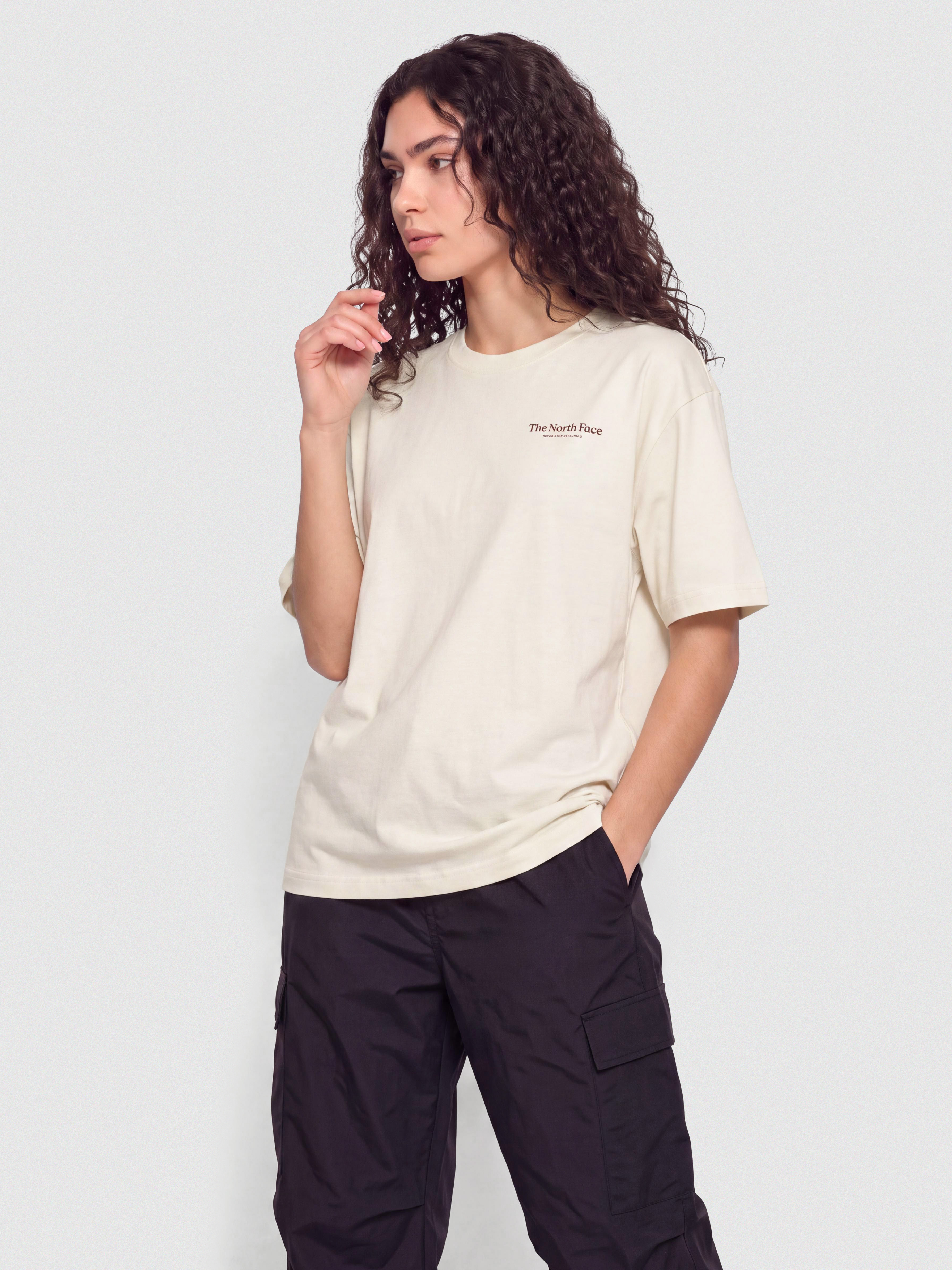 Тениска The North Face Monte Regular Wmn (white dune)