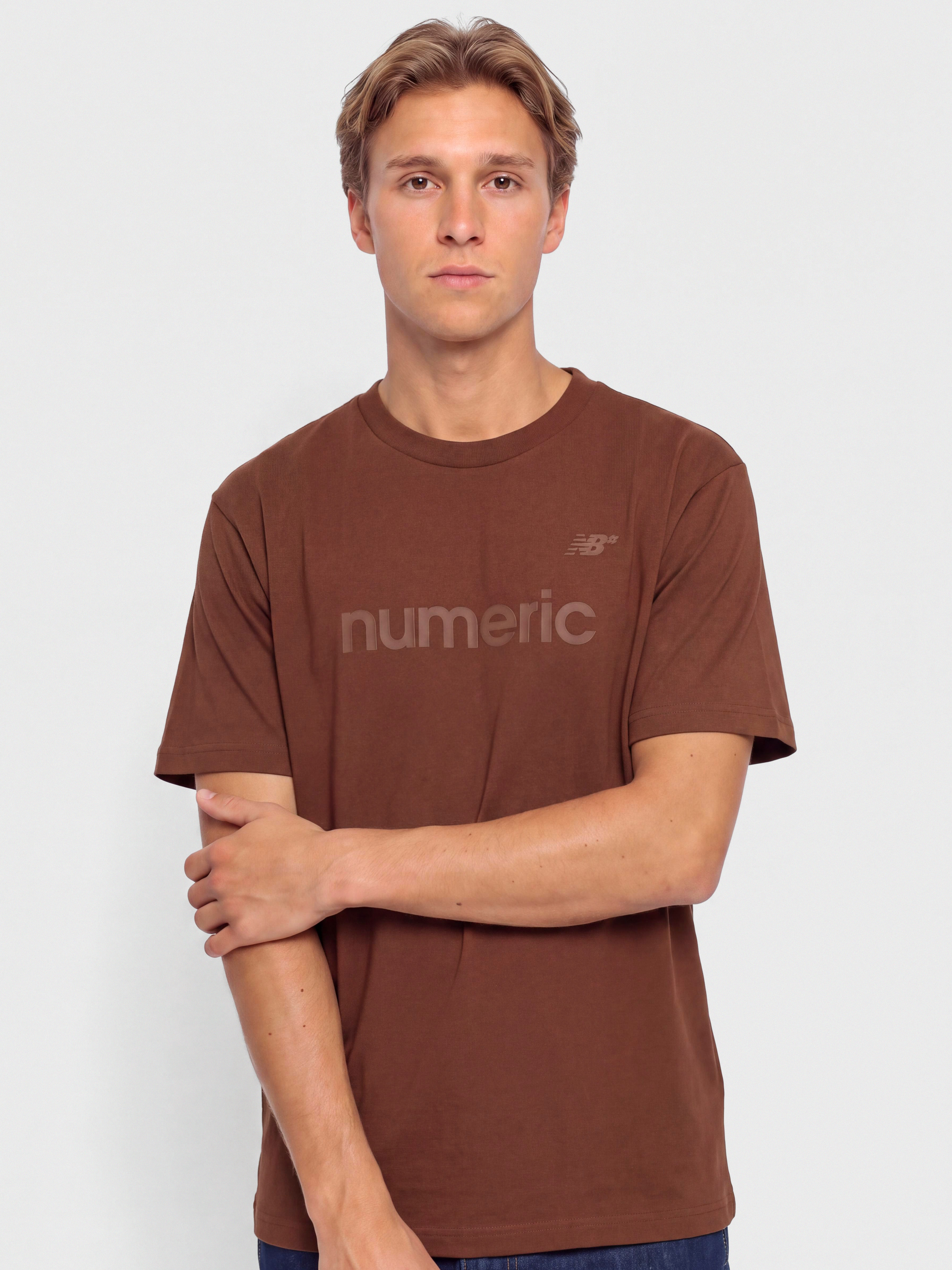 Тениска New Balance Numeric (brown)