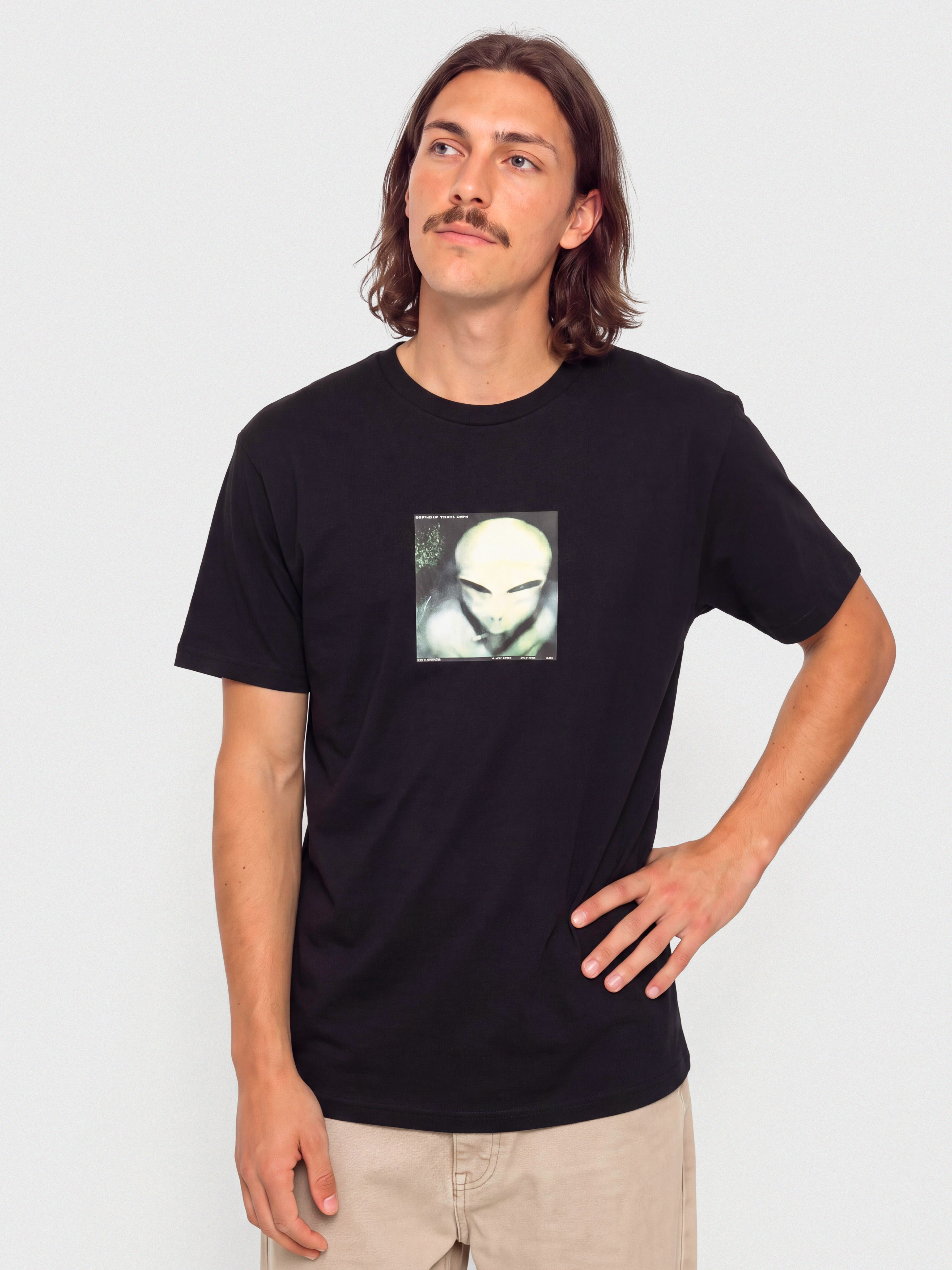 Тениска RipNDip Spacing Out (black)