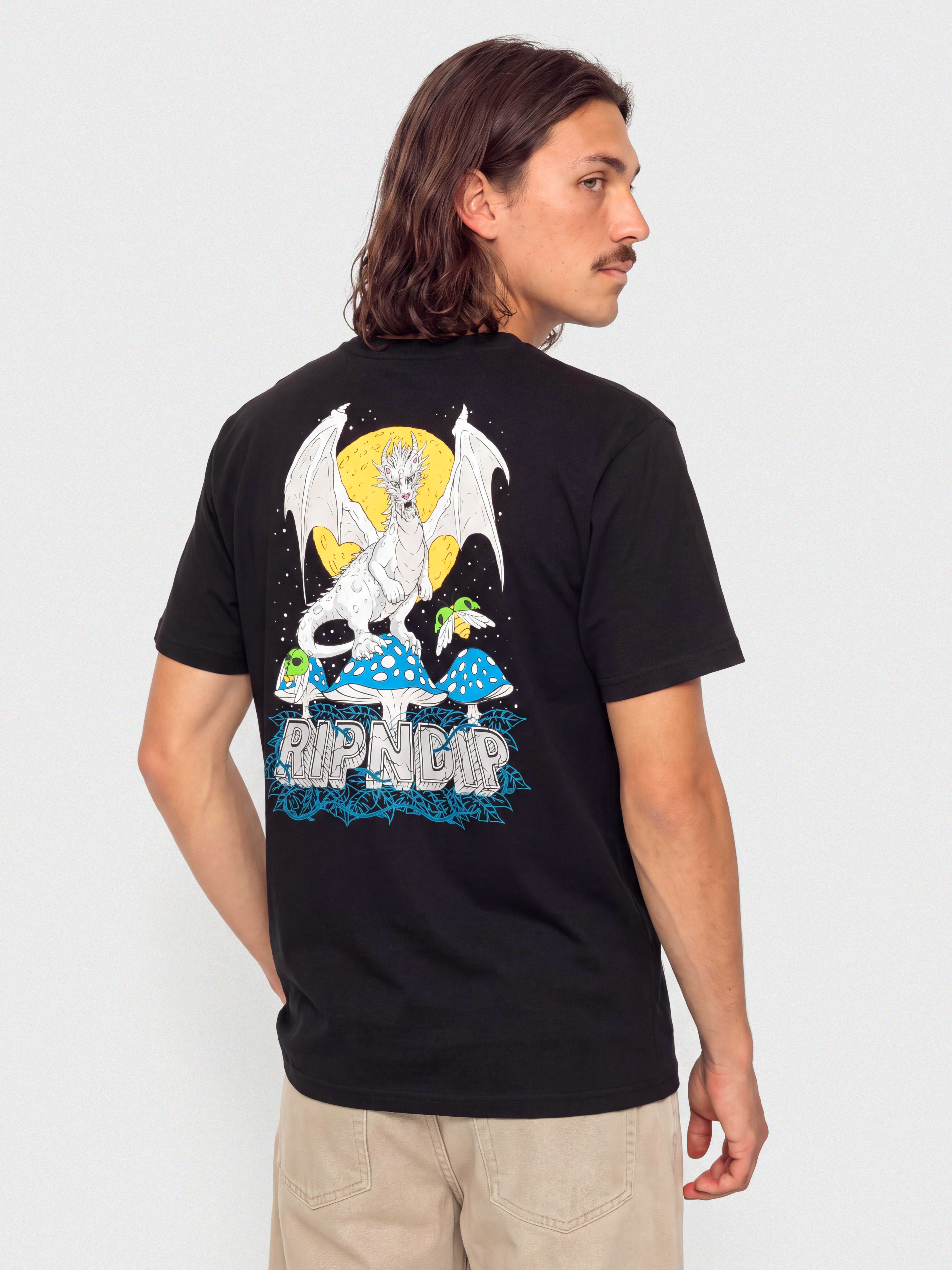 Тениска RipNDip Colossus (black wash)