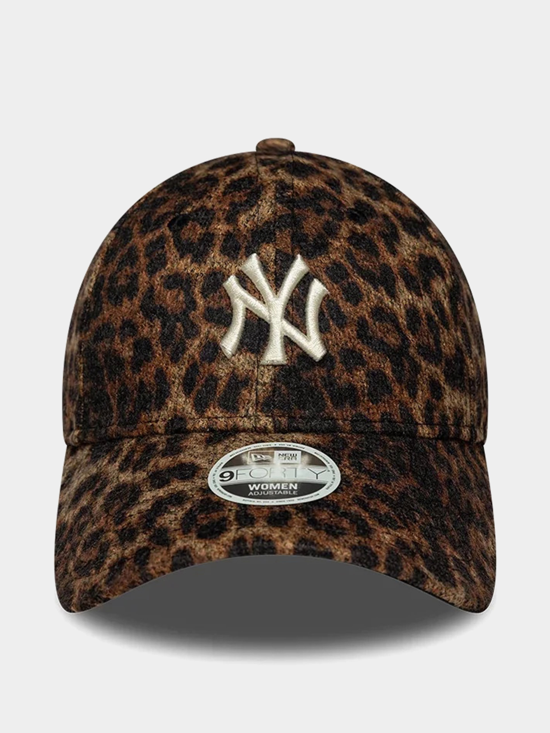 Шапка с козирка New Era Cosy Leopard 9Forty New York Yankees Wmn (dark leo)