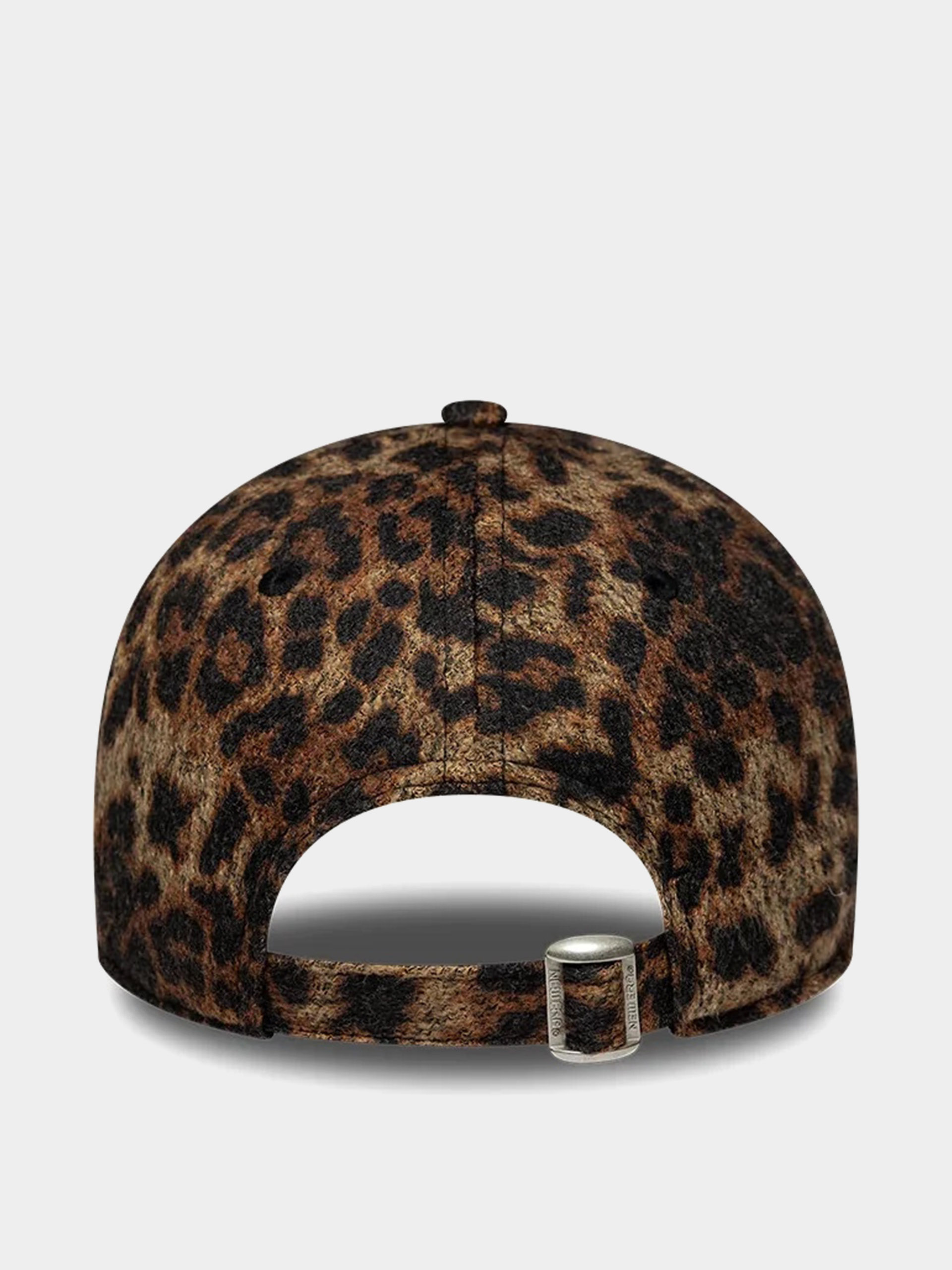 Шапка с козирка New Era Cosy Leopard 9Forty New York Yankees Wmn (dark leo)