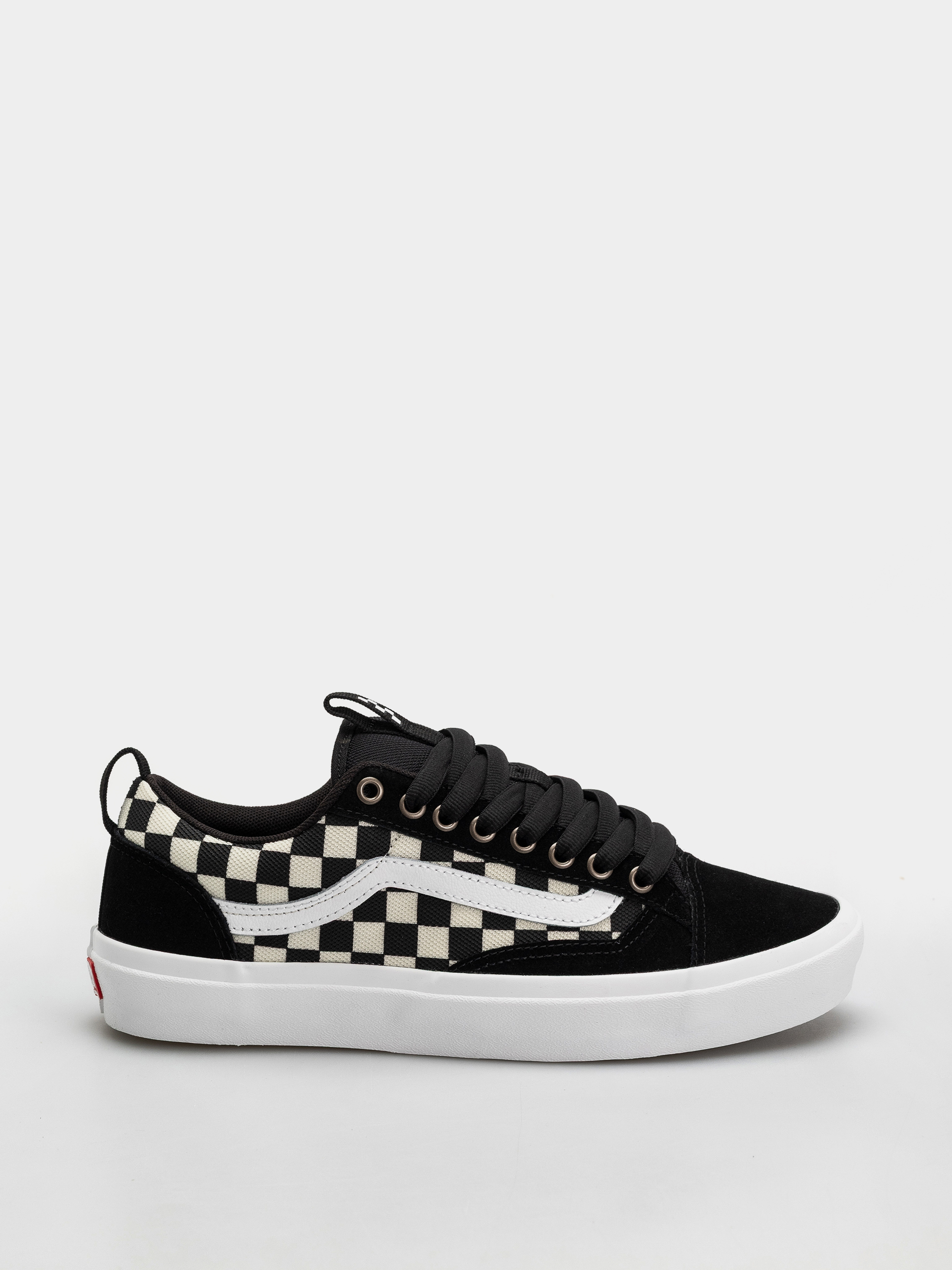 u041eu0431u0443u0432u043au0438 Vans Skate Old Skool 36 + (black/white)