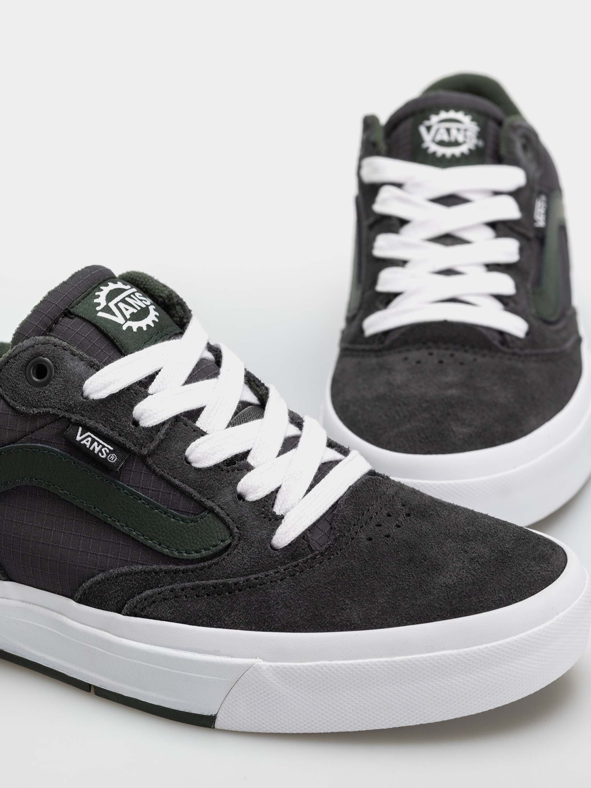 Обувки Vans Bmx Proof Wafflecup (charcoal/green)