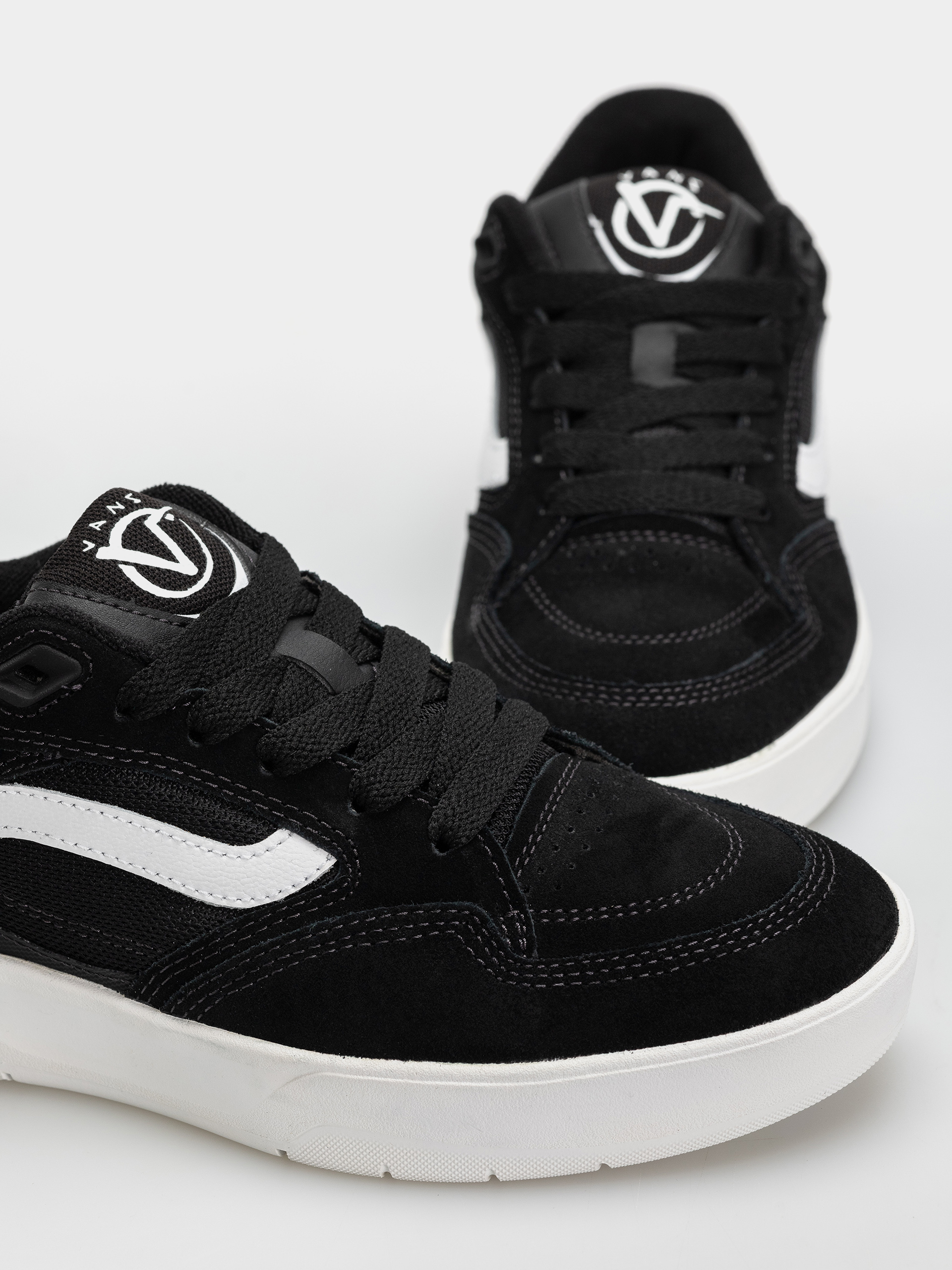 Обувки Vans Skate Rowan Z3 (black/white/red)