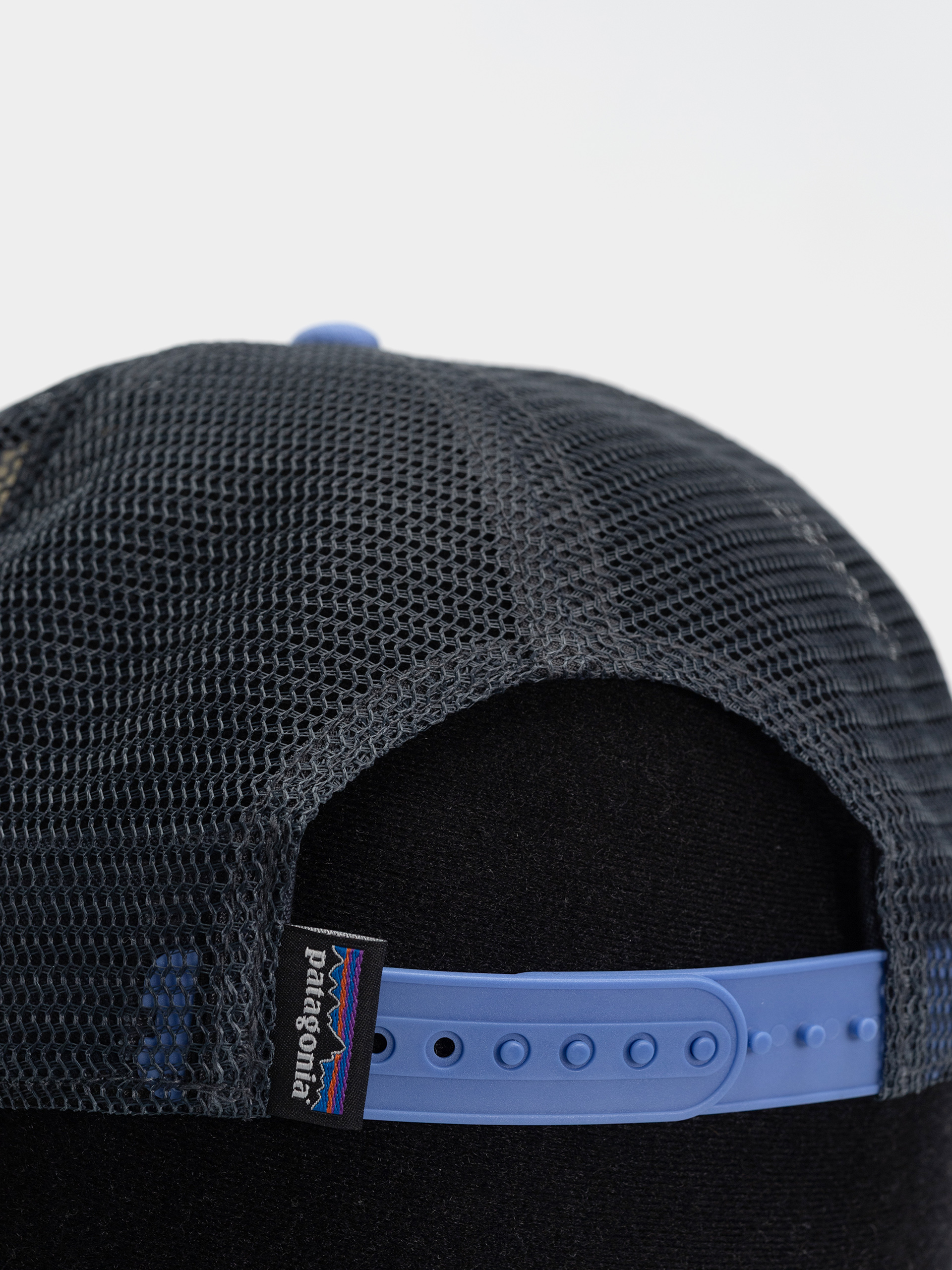 Шапка с козирка Patagonia Airfarer (fitz roy foothills white)