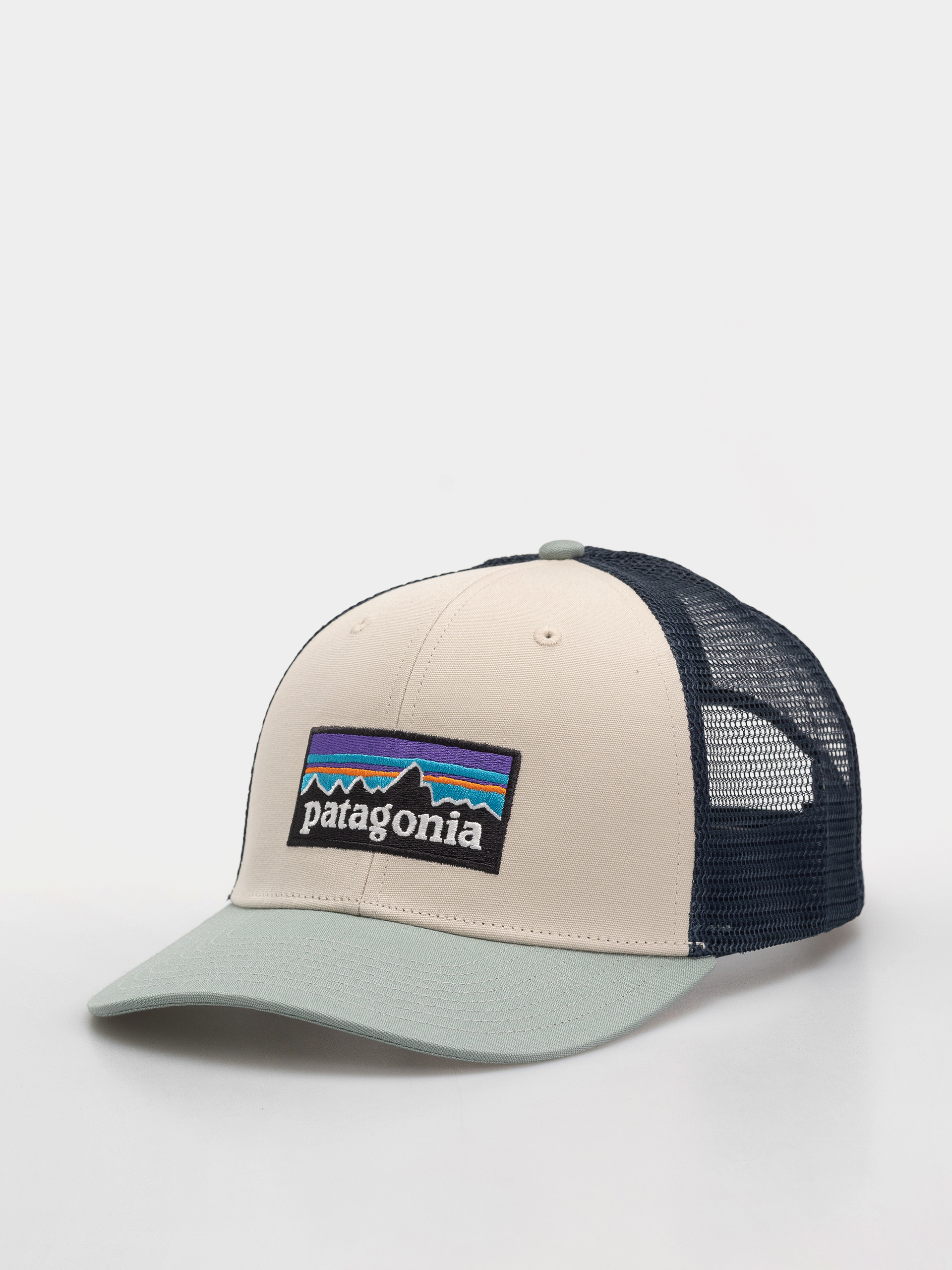 Шапка с козирка Patagonia P 6 Logo Trucker (pumice)