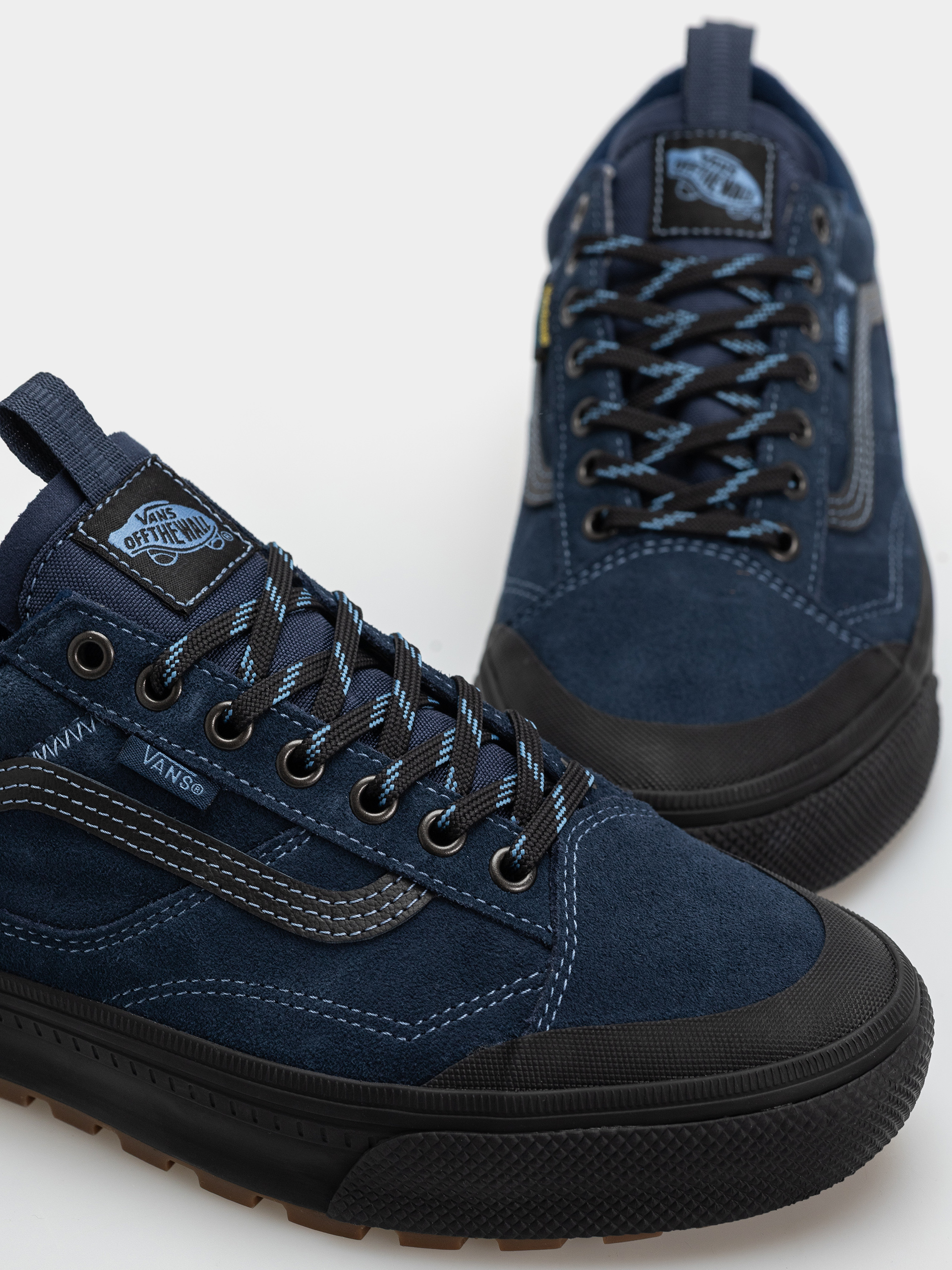Обувки Vans Old Skool Waterproof Insulated Mte (dress blues)