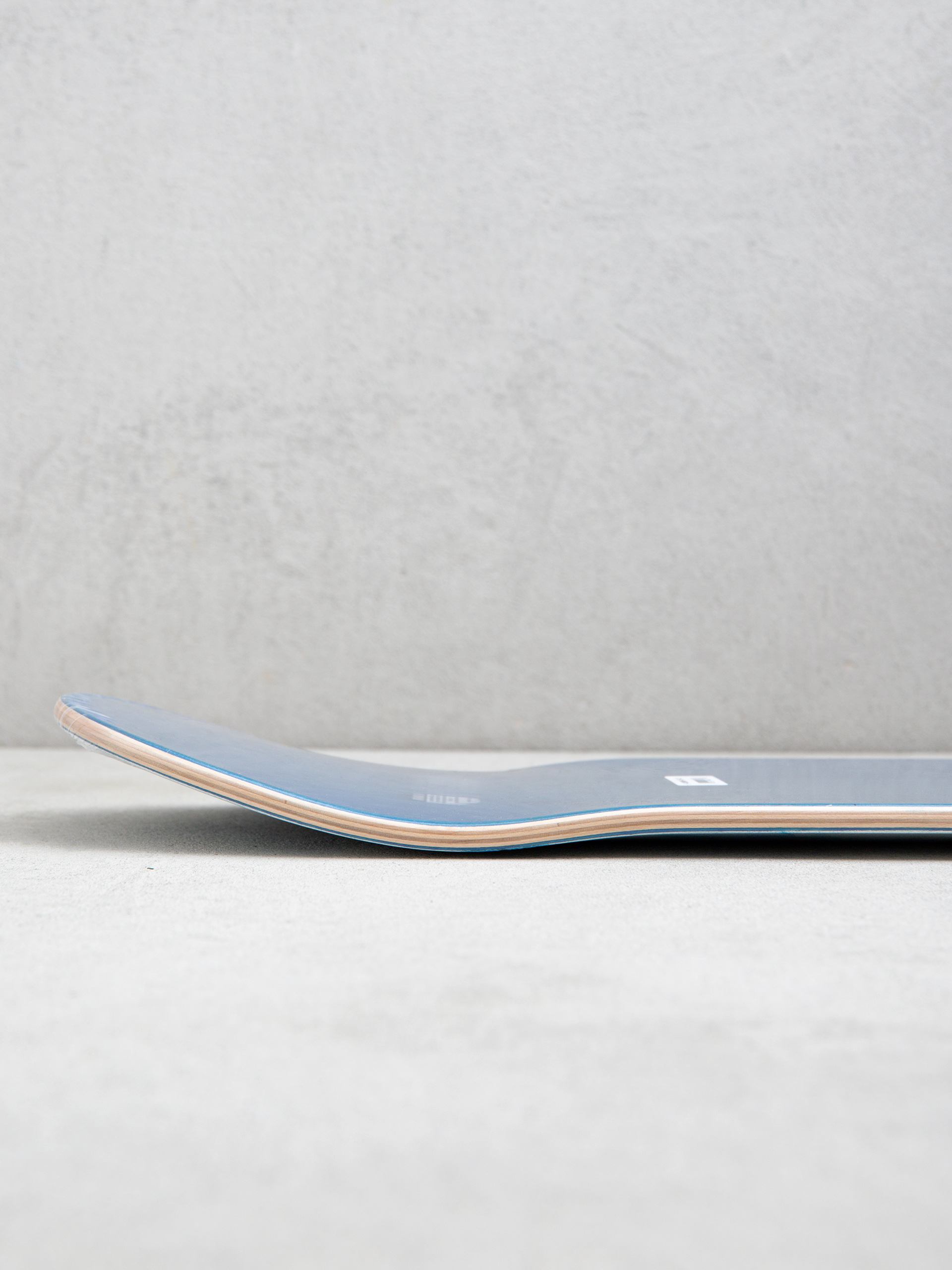 Дъска April Skateboards Dashawn Uni