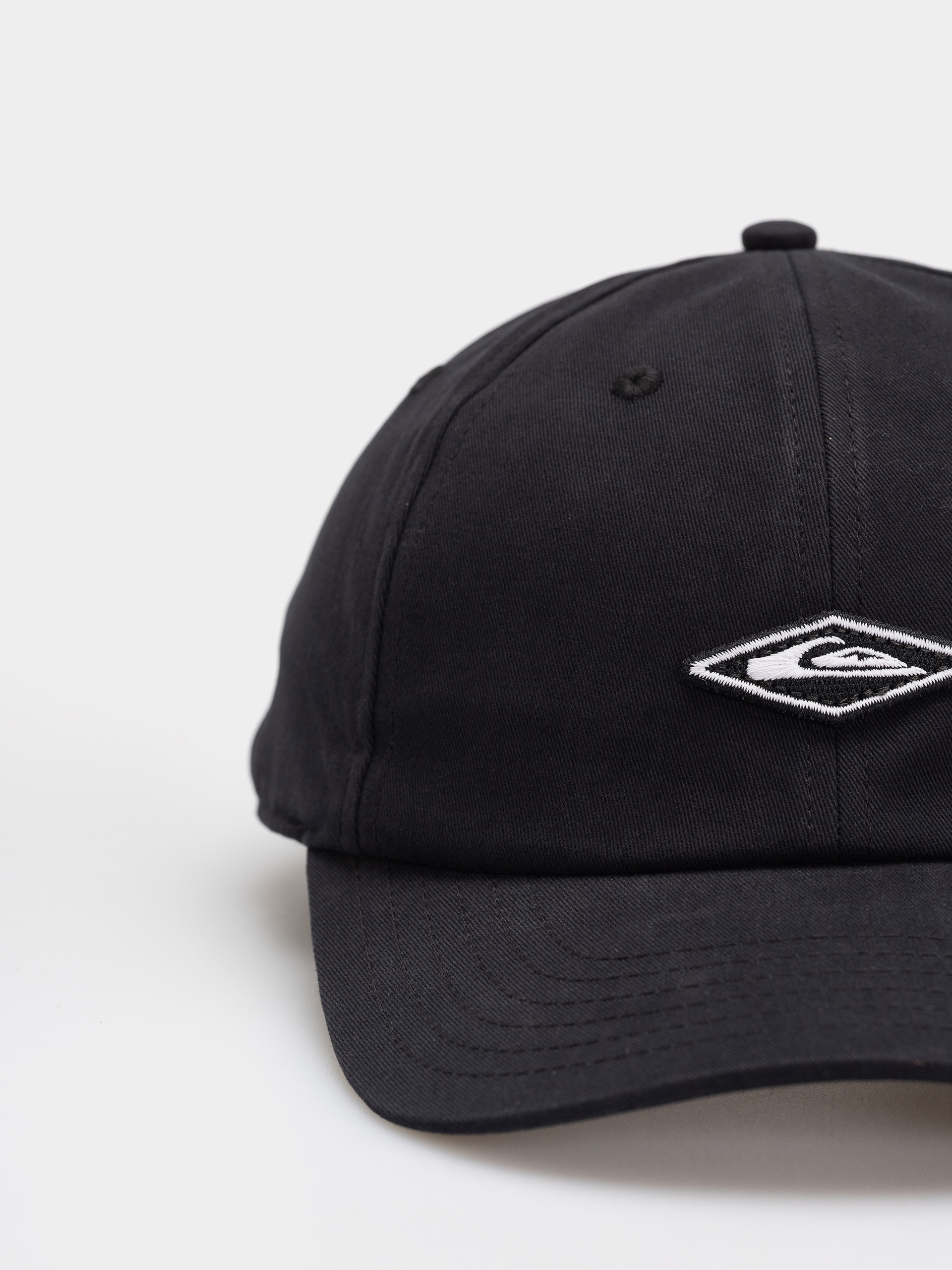 Шапка с козирка Quiksilver Diamond (black)