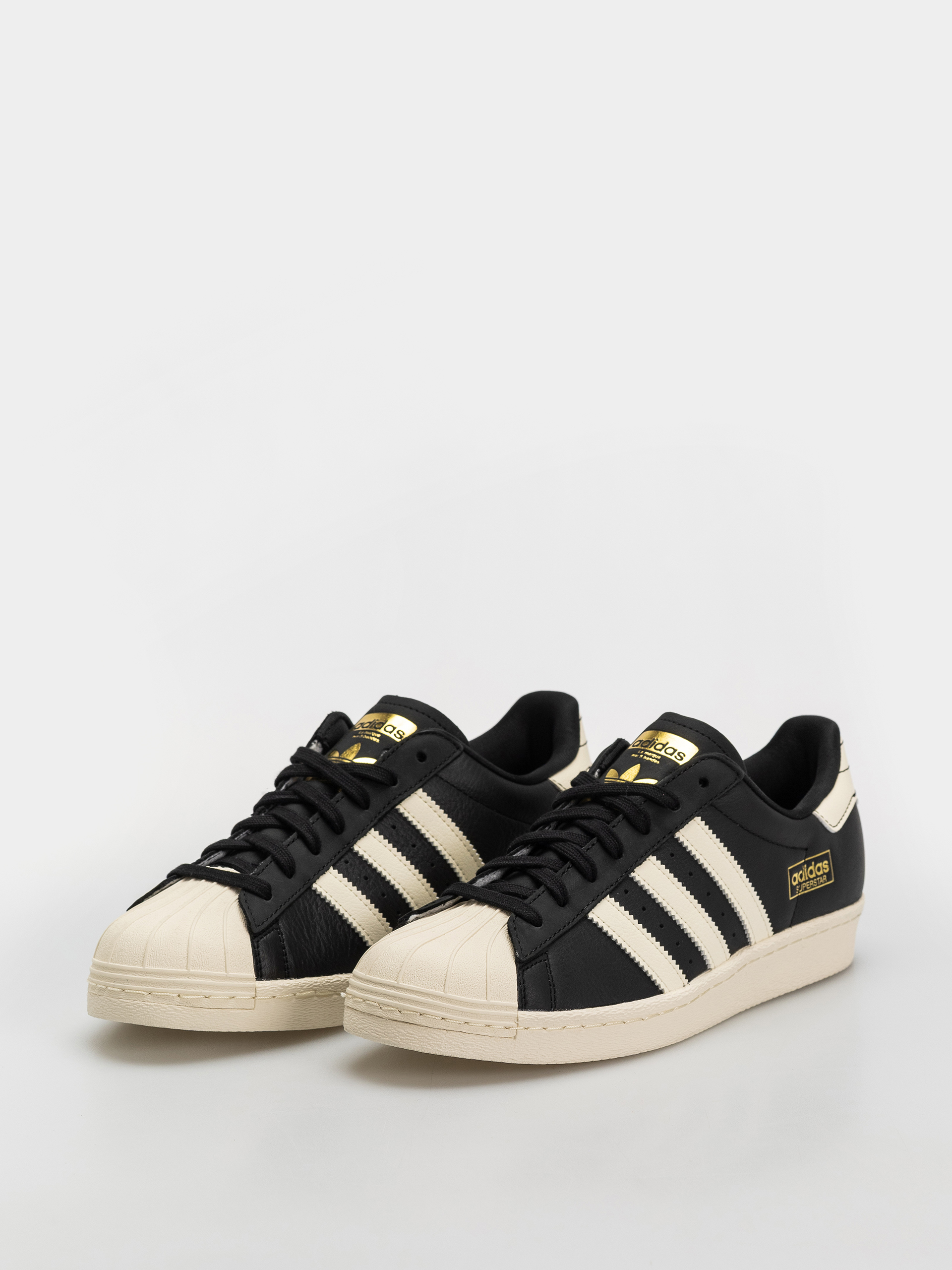 Обувки adidas Superstar 80 Adv (cblack/crewht/goldmt)