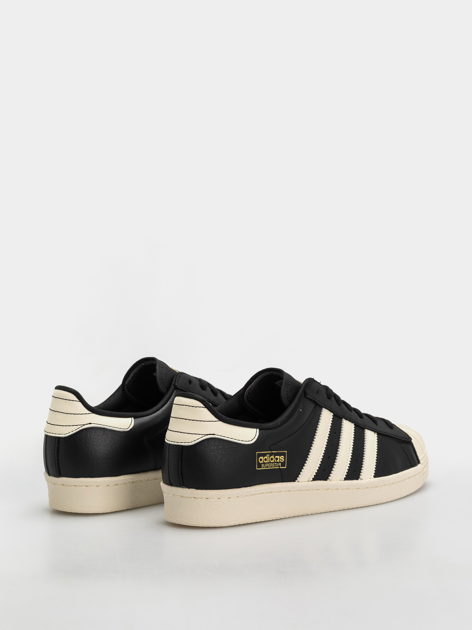 Обувки adidas Superstar 80 Adv (cblack/crewht/goldmt)