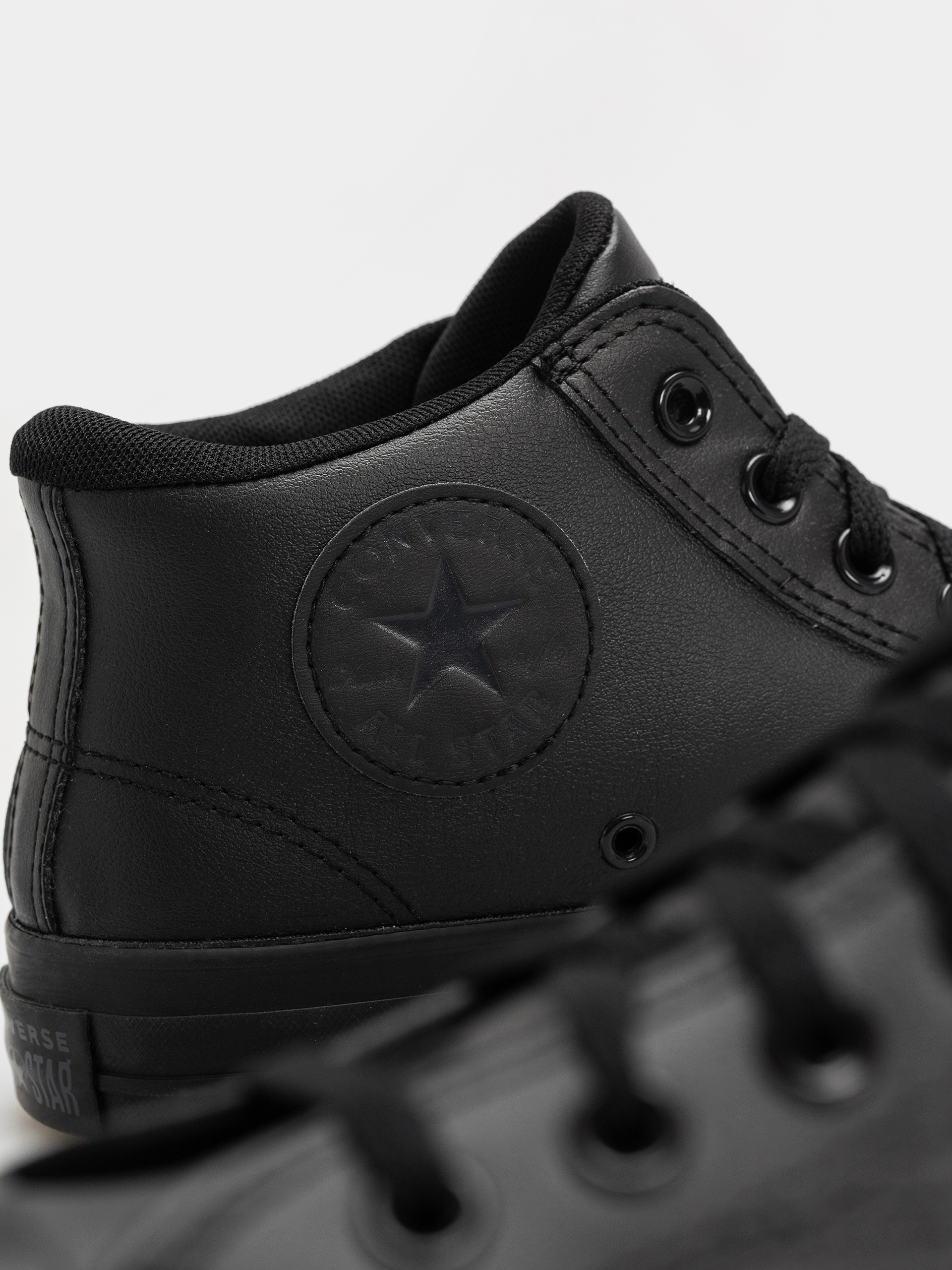 Обувки Converse Chuck Taylor All Star Malden Street Mid (black/black)