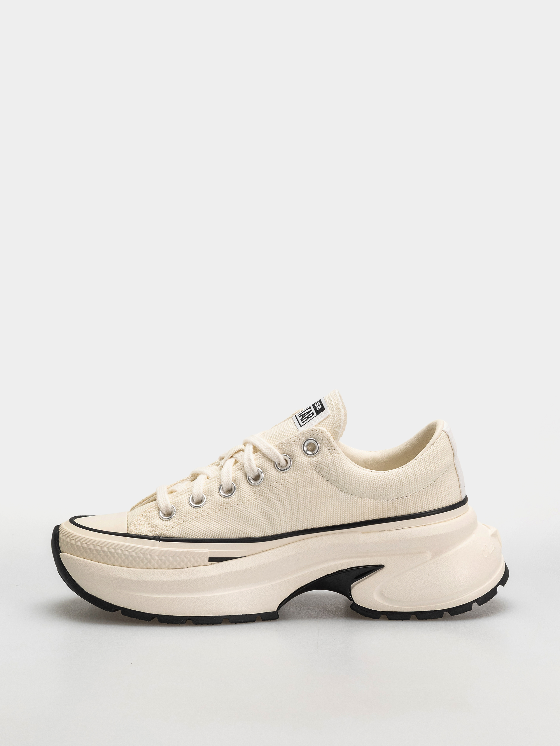 Обувки Converse Run Star Crush Ox Wmn (egret/egret/black)