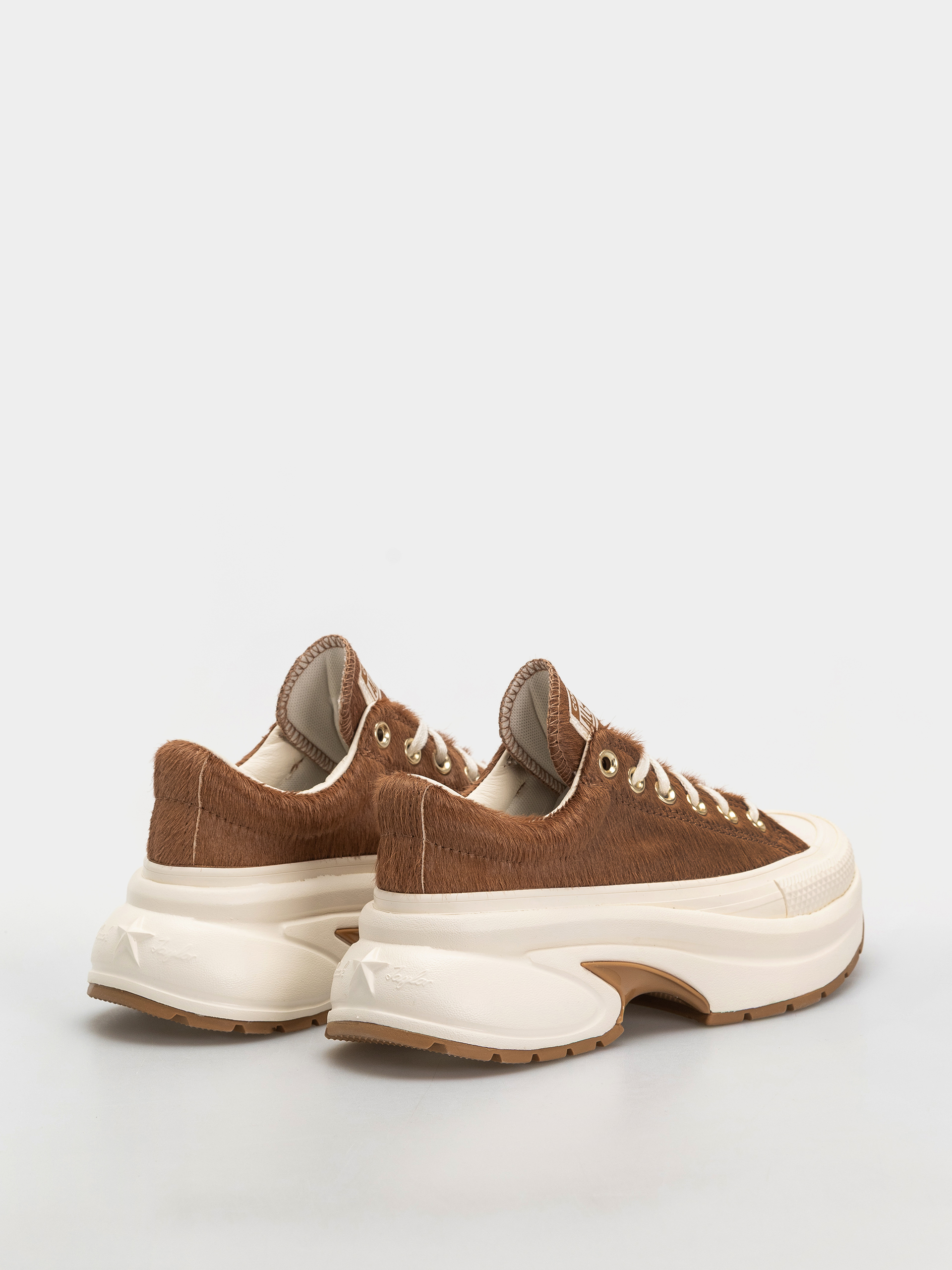 Обувки Converse Run Star Crush Ox Wmn (incensed/egret/egret)