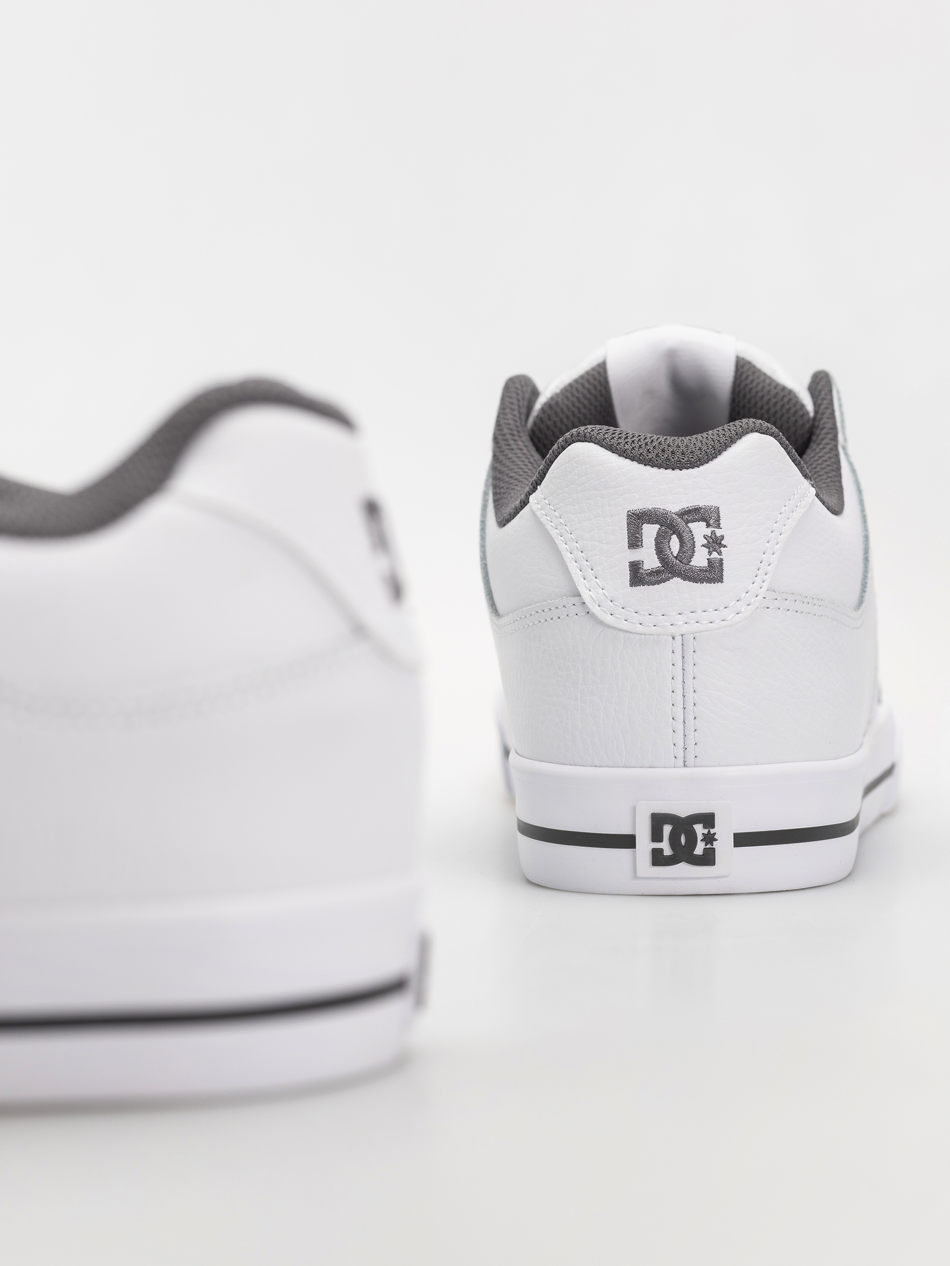 Обувки DC Pure (white/battleship/white)