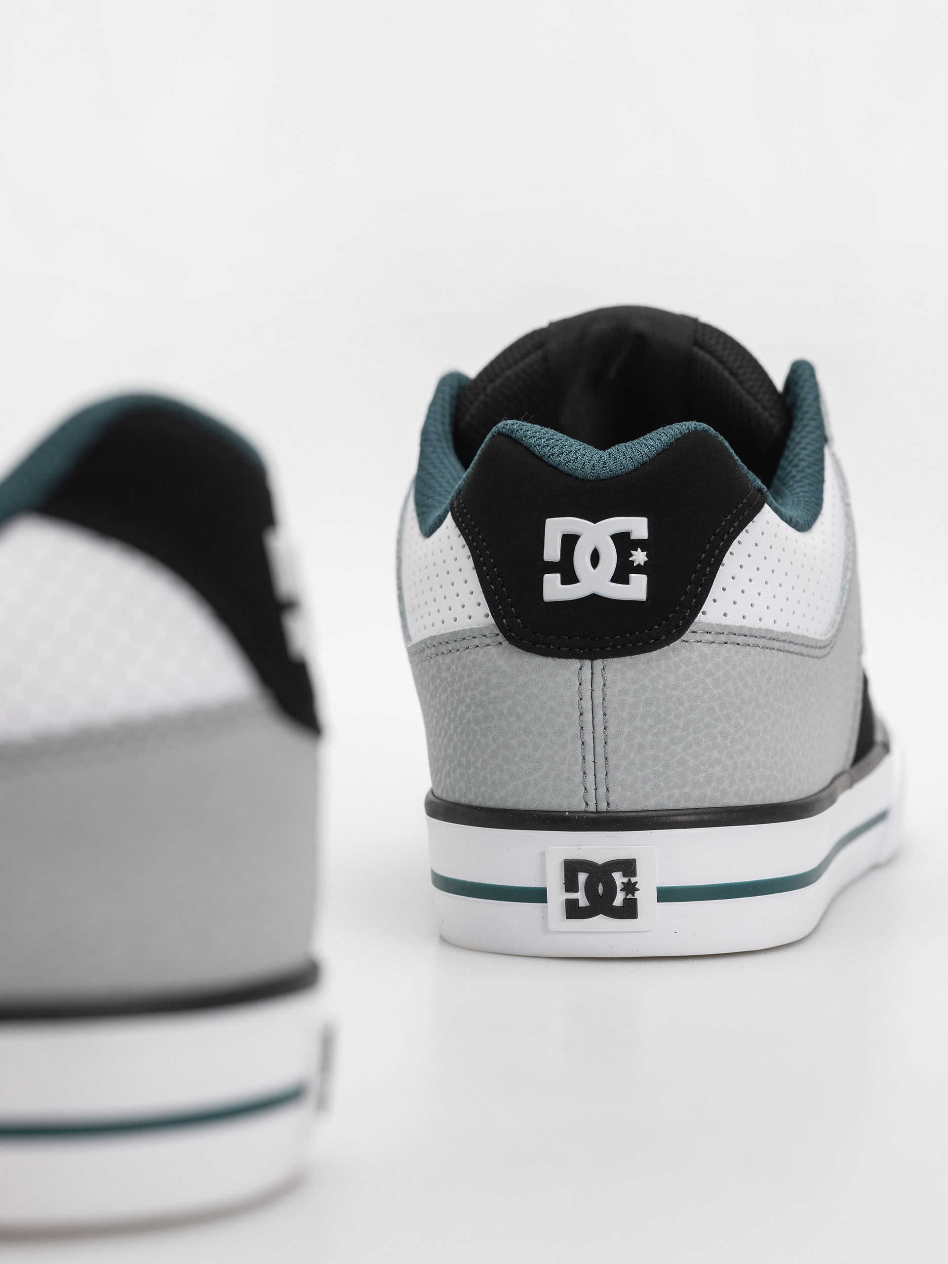 Обувки DC Pure (new teal/white)