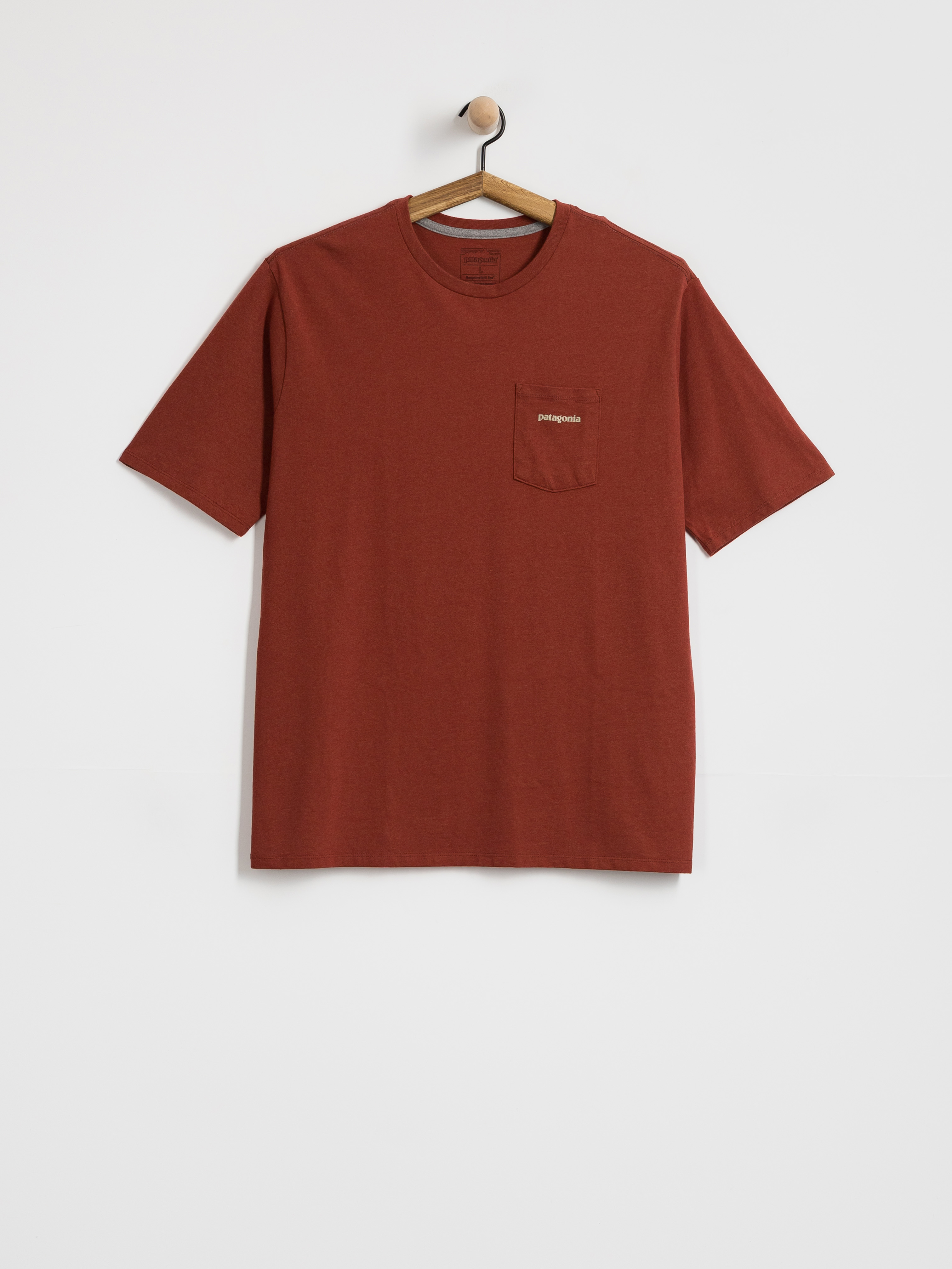 Тениска Patagonia Boardshort Logo Pocket Responsibili (rusty red)