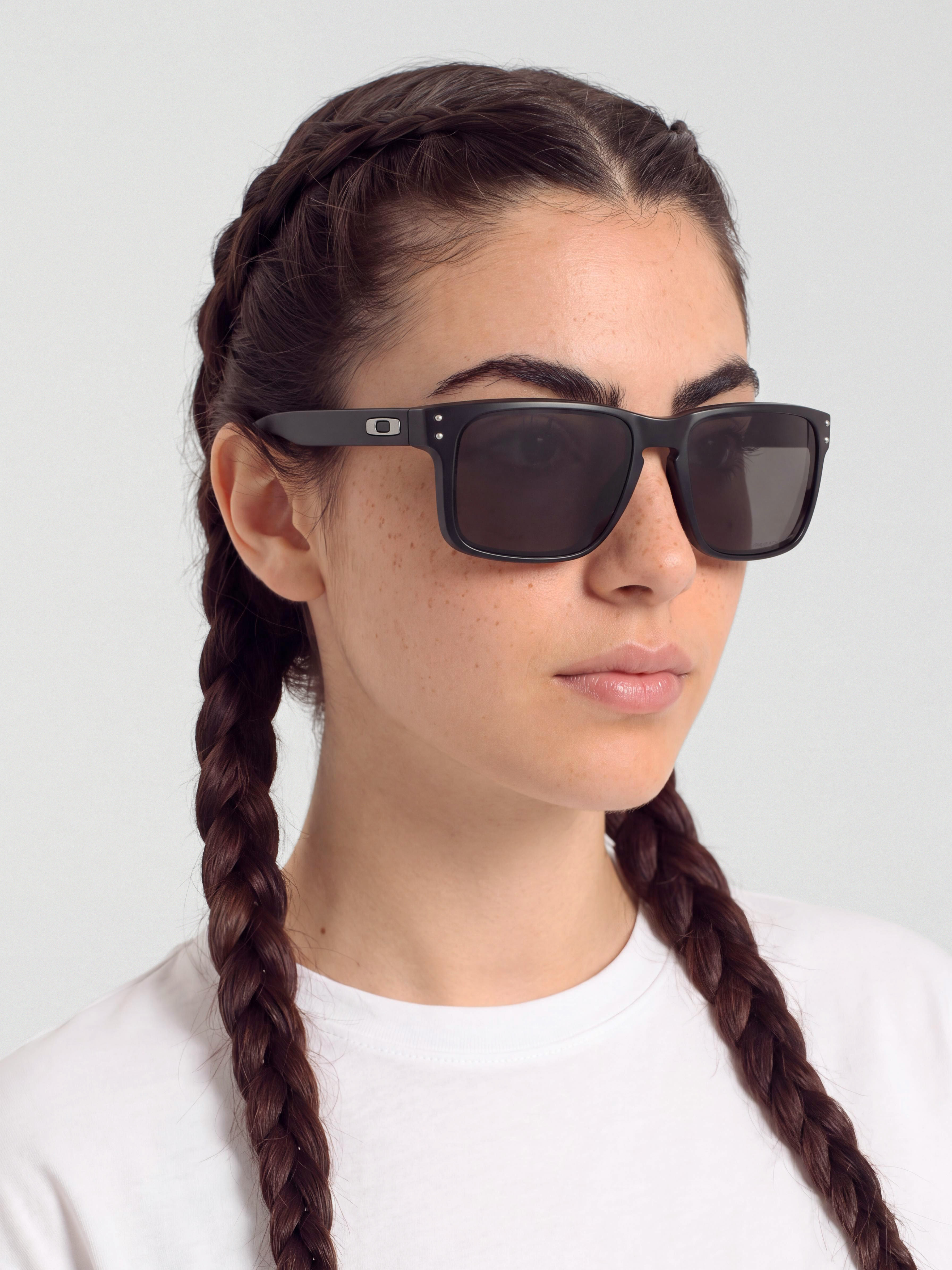 Oakley Слънчеви очила Holbrook
